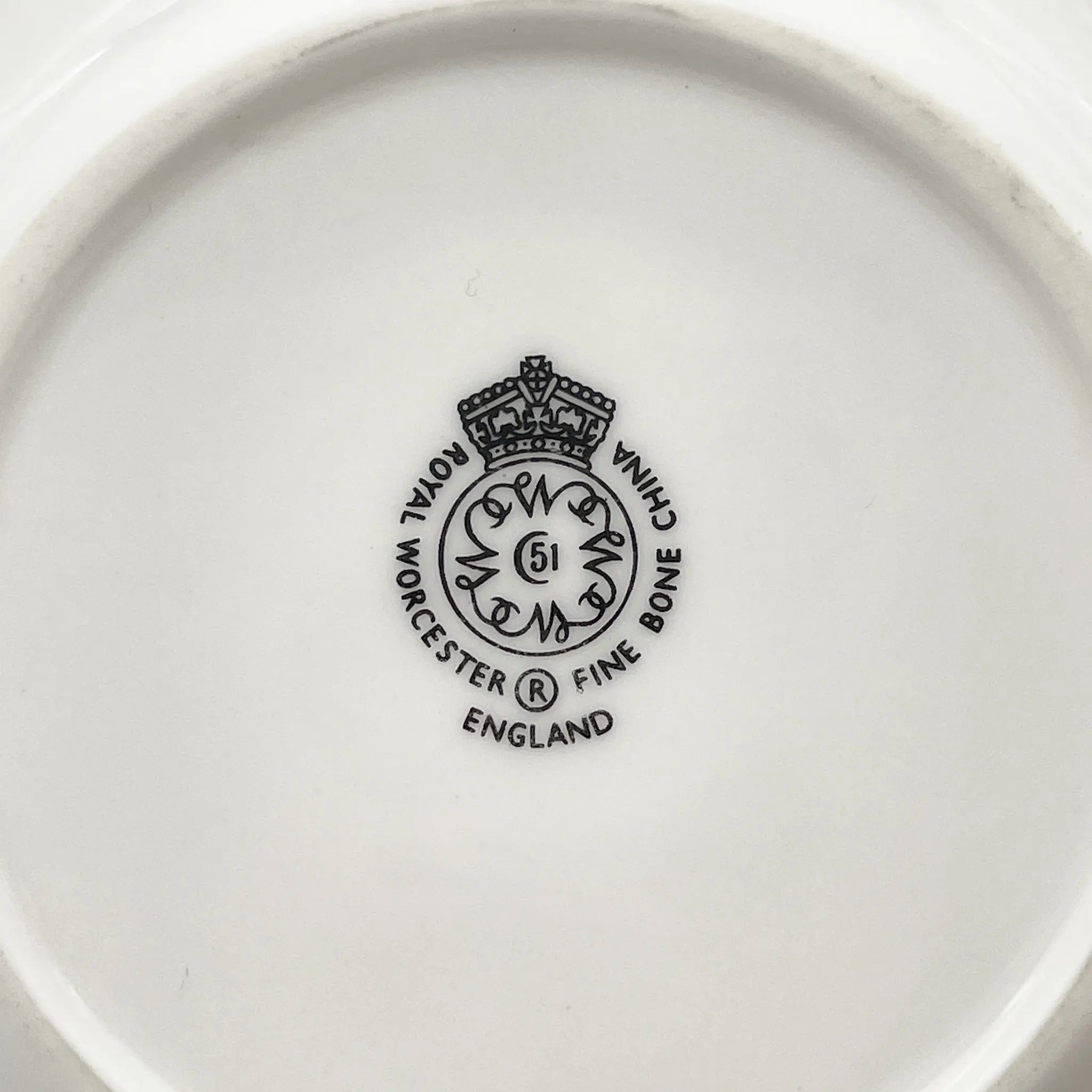 Royal Worcester(ロイヤル・ウースター) / カップ&ソーサー / 20C中後期 / Fine Bone China / イギリス / アルパイン・フラワー, 金彩 / [アンティーク]