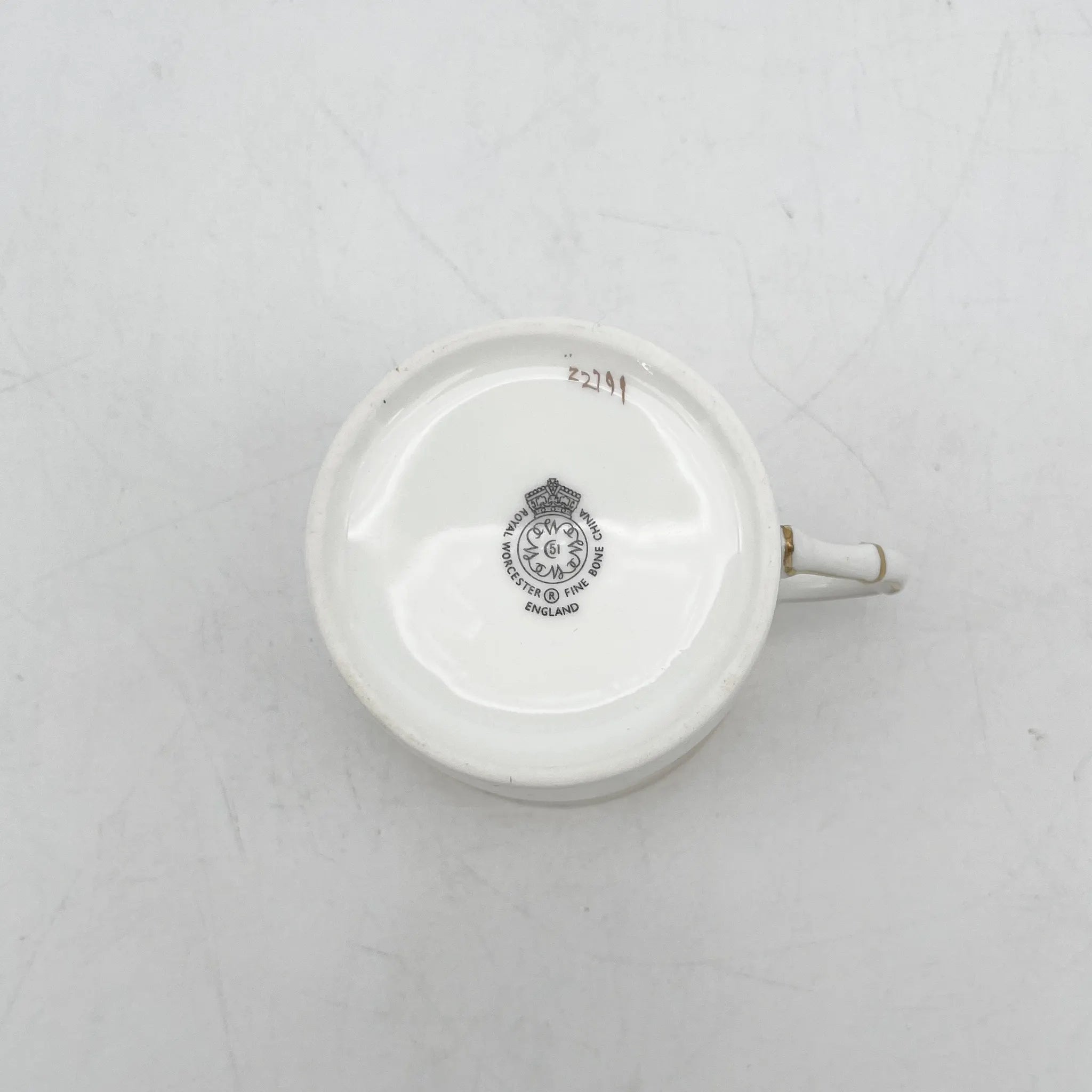 Royal Worcester(ロイヤル・ウースター) / カップ&ソーサー / 20C中後期 / Fine Bone China / イギリス / アルパイン・フラワー, 金彩 / [アンティーク]