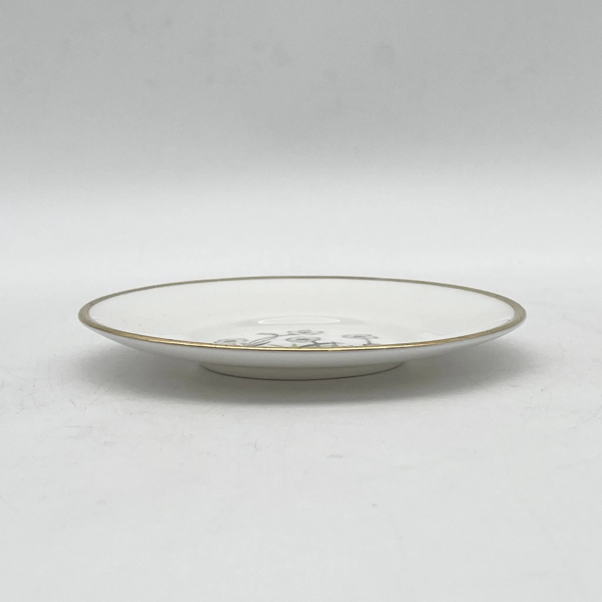 Royal Worcester(ロイヤル・ウースター) / カップ&ソーサー / 20C中後期 / Fine Bone China / イギリス / アルパイン・フラワー, 金彩 / [アンティーク]