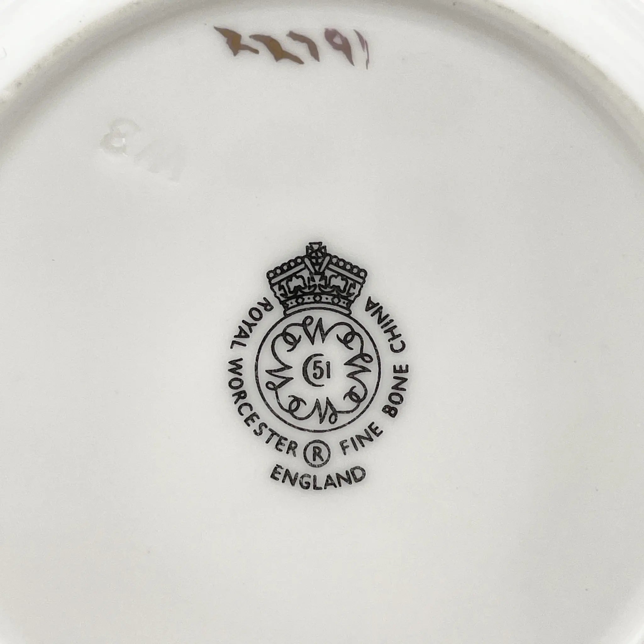 Royal Worcester(ロイヤル・ウースター) / カップ&ソーサー / 20C中後期 / Fine Bone China / イギリス / アルパイン・フラワー, 金彩 / [アンティーク]
