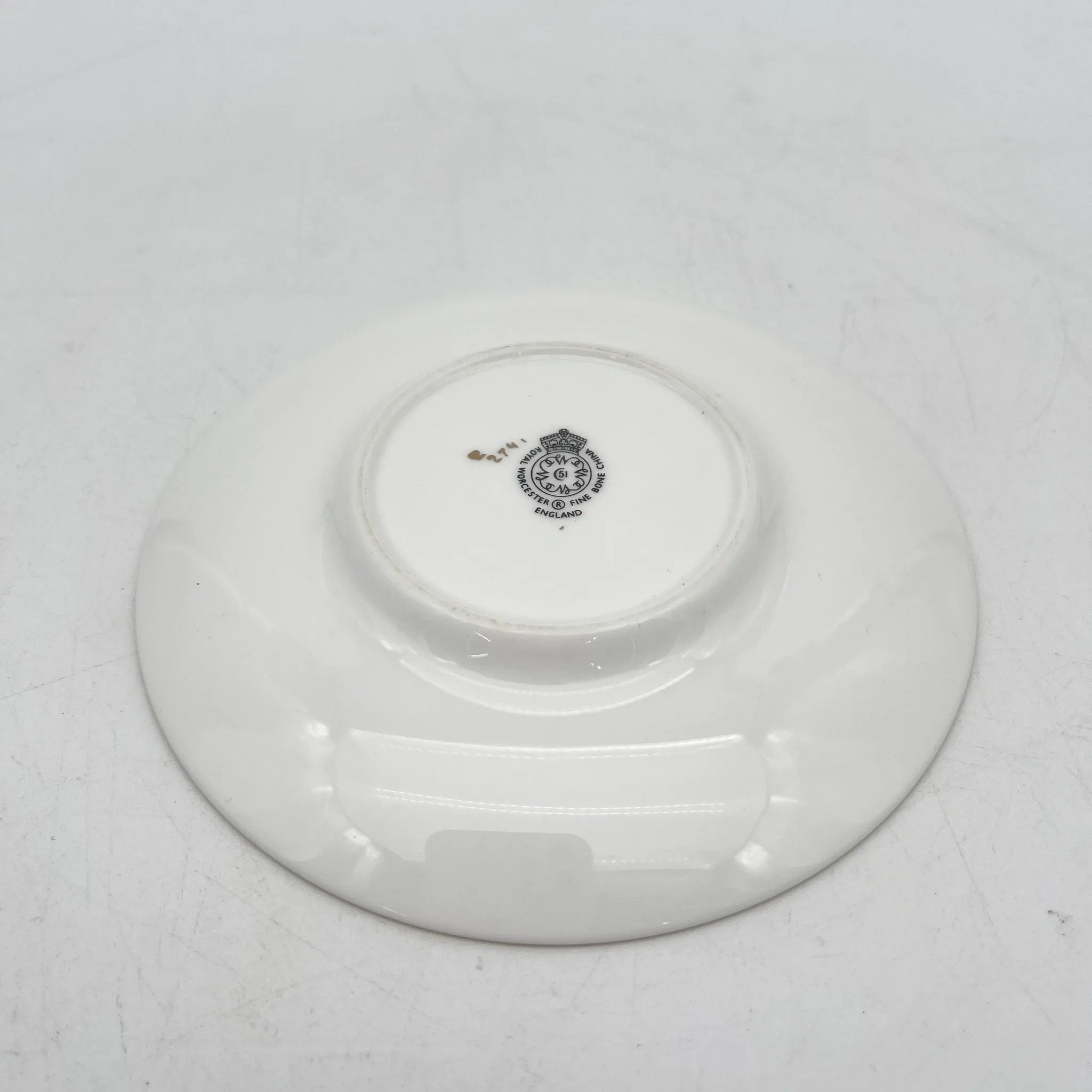 Royal Worcester(ロイヤル・ウースター) / カップ&ソーサー / 20C中後期 / Fine Bone China / イギリス / アルパイン・フラワー, 金彩 / [アンティーク]