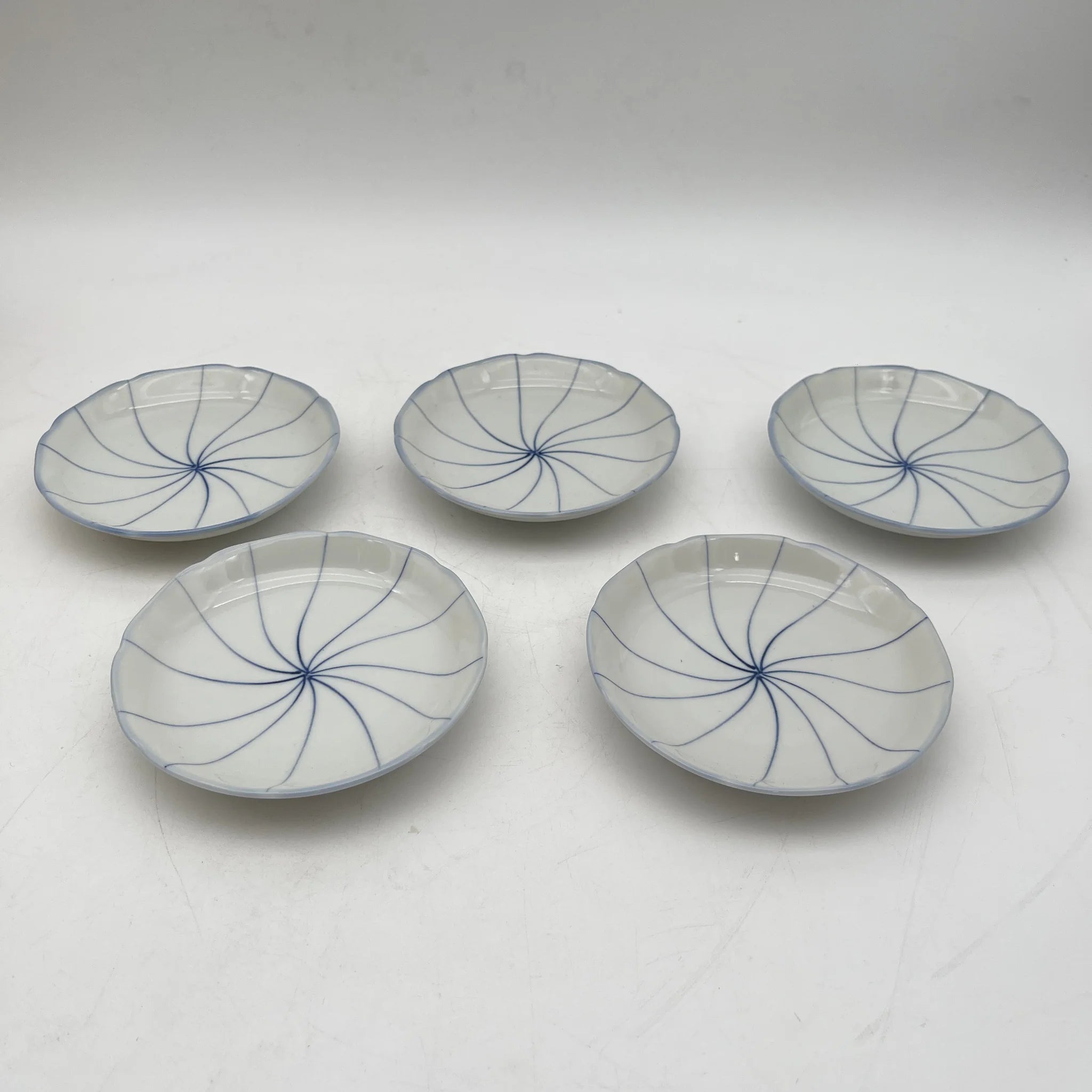 龍峰窯 / 小皿 / 20C末 / 磁器 / 日本 / 箱付 / [リユース]