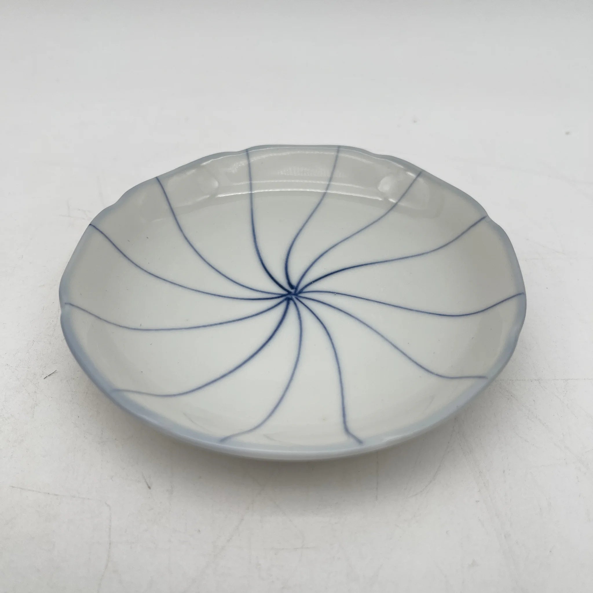 龍峰窯 / 小皿 / 20C末 / 磁器 / 日本 / 箱付 / [リユース]