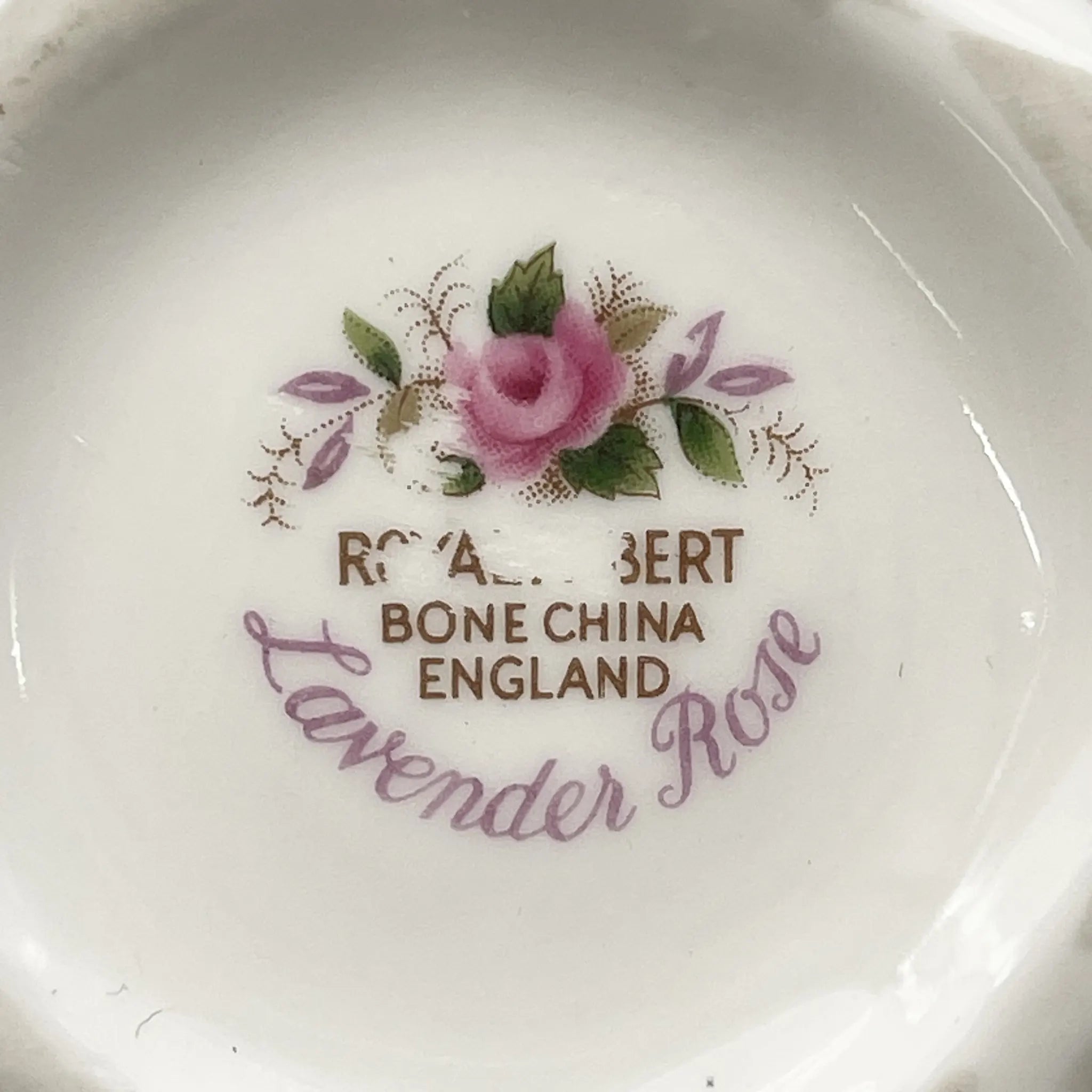 Royal Albert /花瓶/ Lavender Rose / 1960-90s /骨中国/英国/ 一对形状，牵牛花嘴，洛可可风格，金彩，花卉图案，古董风格，西洋陶瓷器/[复古]