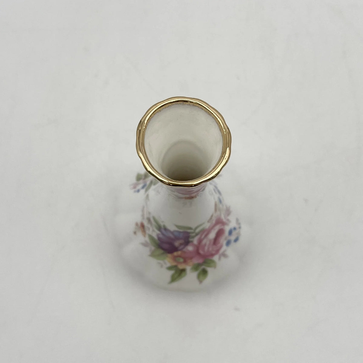 Queen's（皇后）/花瓶（花卉基地）/瓷器/英国/金彩，花卉装饰，一朵花，洛可可风格，花卉图案，古董风格，西洋陶瓷/[复古]