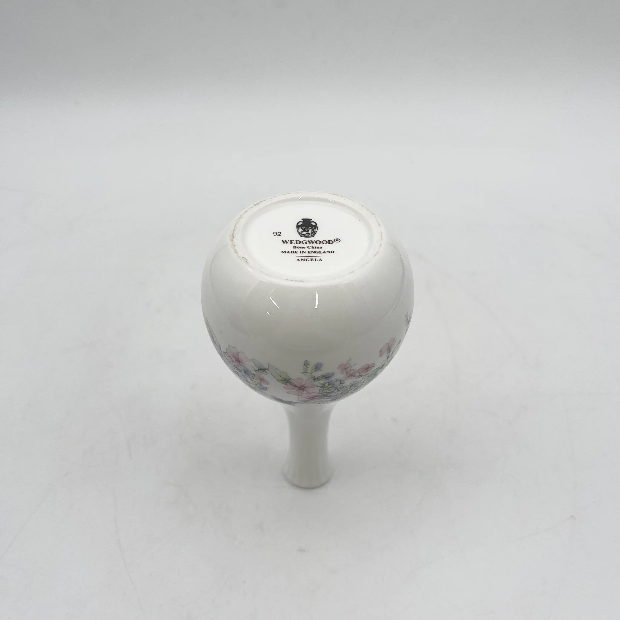 Wedgwood /花瓶/ ANGELA /瓷器/英国/花卉图案，一朵花，滴形，洛可可风格，古董风格，西洋陶瓷/ [复古]