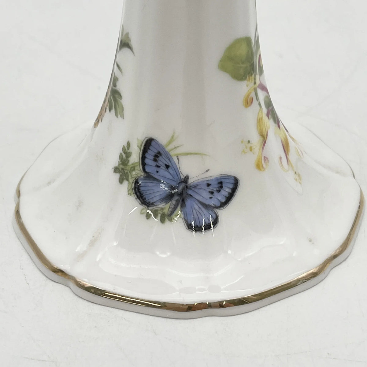 Royal Worcester /蜡烛架/ BUTTERFLIES /瓷器/英国/ 金彩，浮雕，蝴蝶，洛可可风格，古董风格，西洋陶瓷/[复古]