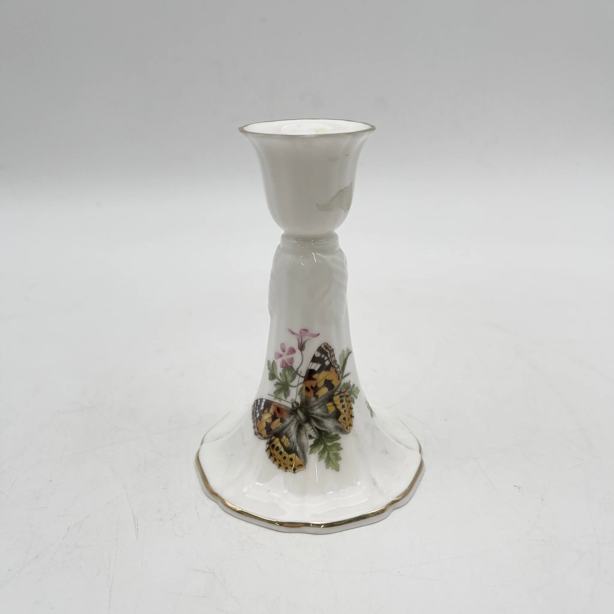 Royal Worcester（ロイヤルウースター） / キャンドルスタンド / BUTTERFLIES（バタフライズ） / 磁器 / イギリス / 金彩,レリーフ,バタフライ / [ビンテージ]