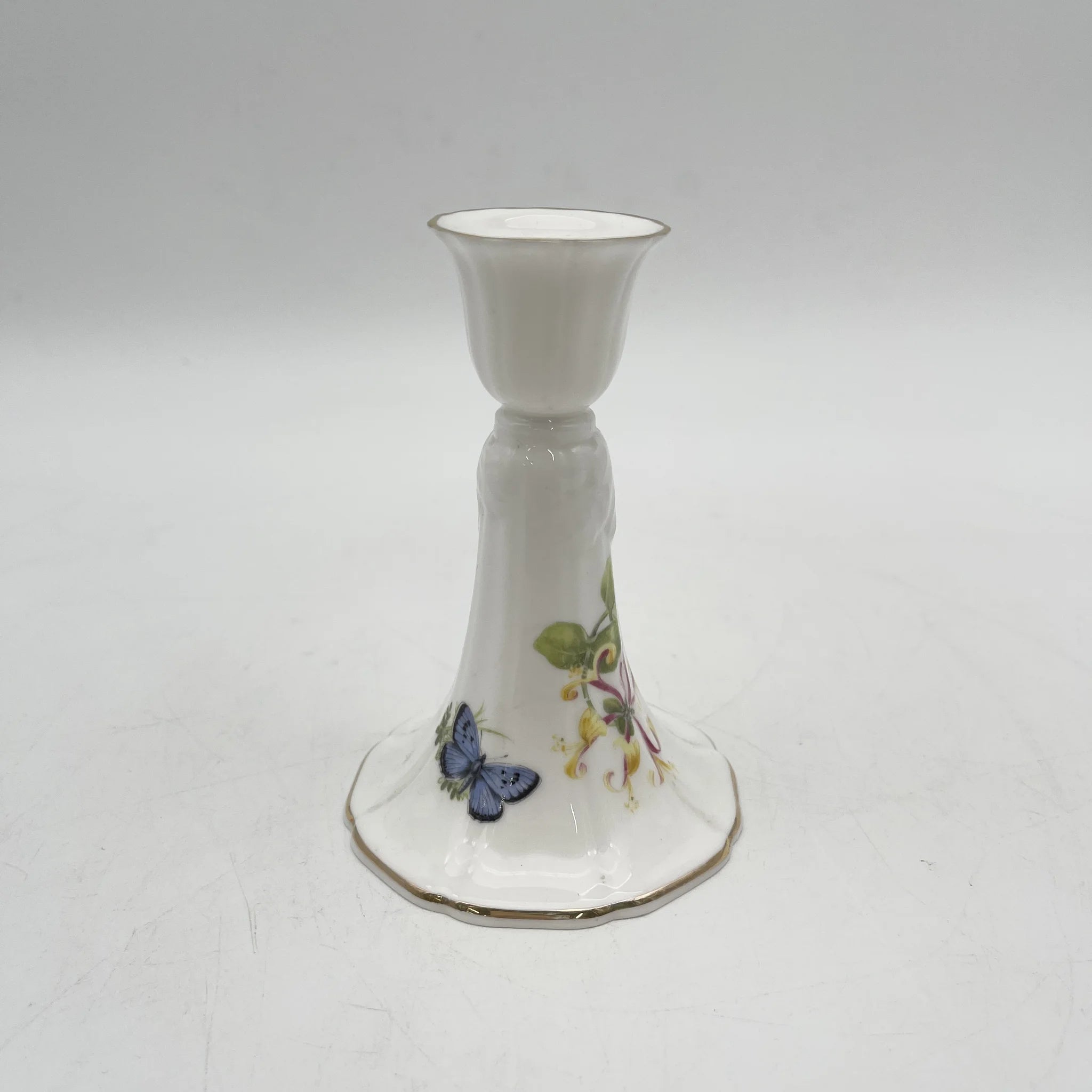 Royal Worcester /蜡烛架/ BUTTERFLIES /瓷器/英国/ 金彩，浮雕，蝴蝶，洛可可风格，古董风格，西洋陶瓷/[复古]