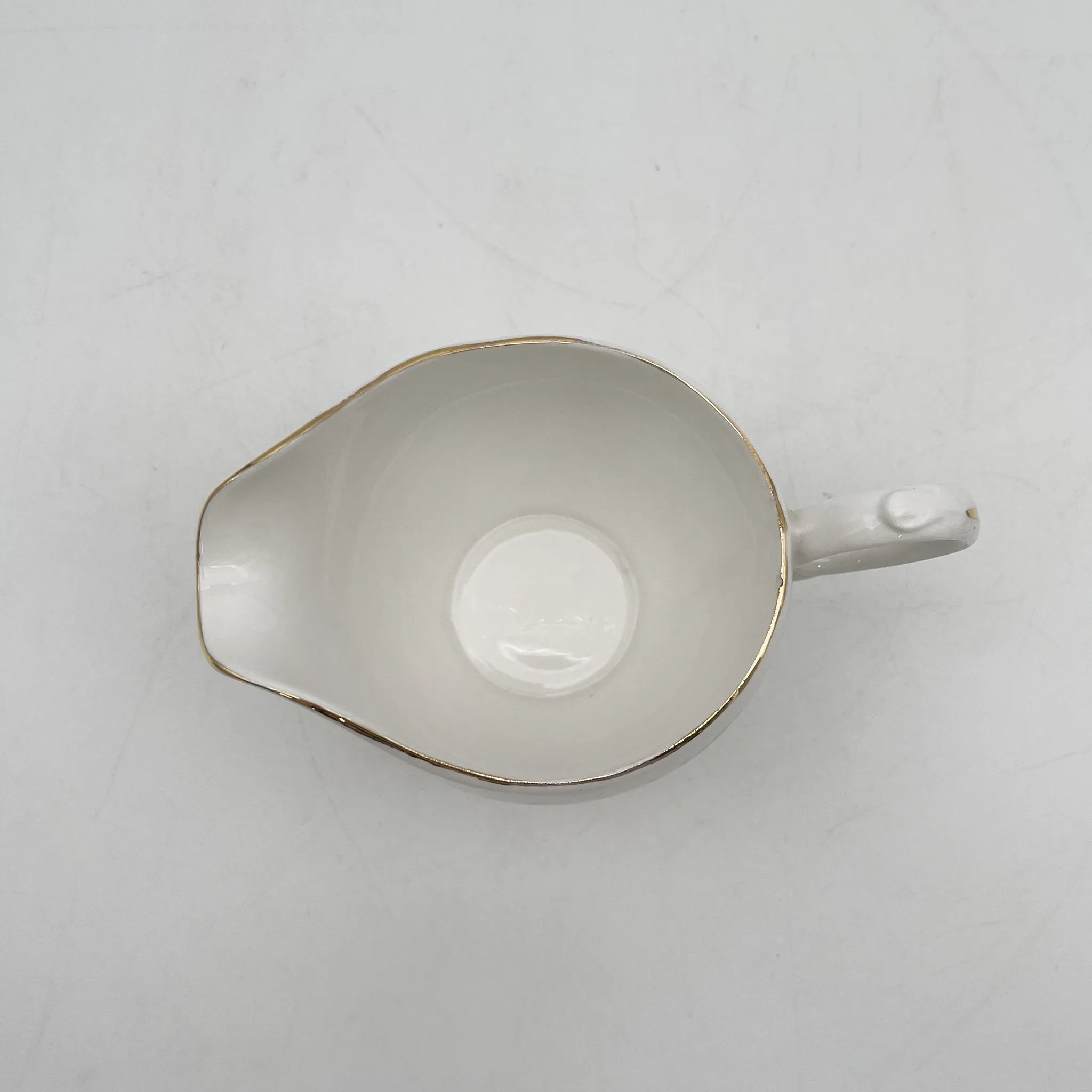 Gainsborough（盖恩斯伯勒）/奶油/ 1960s- /中国/英国/粉红玫瑰图案，金色装饰，带高地，下午茶，花卉图案，西式餐具/ [复古]