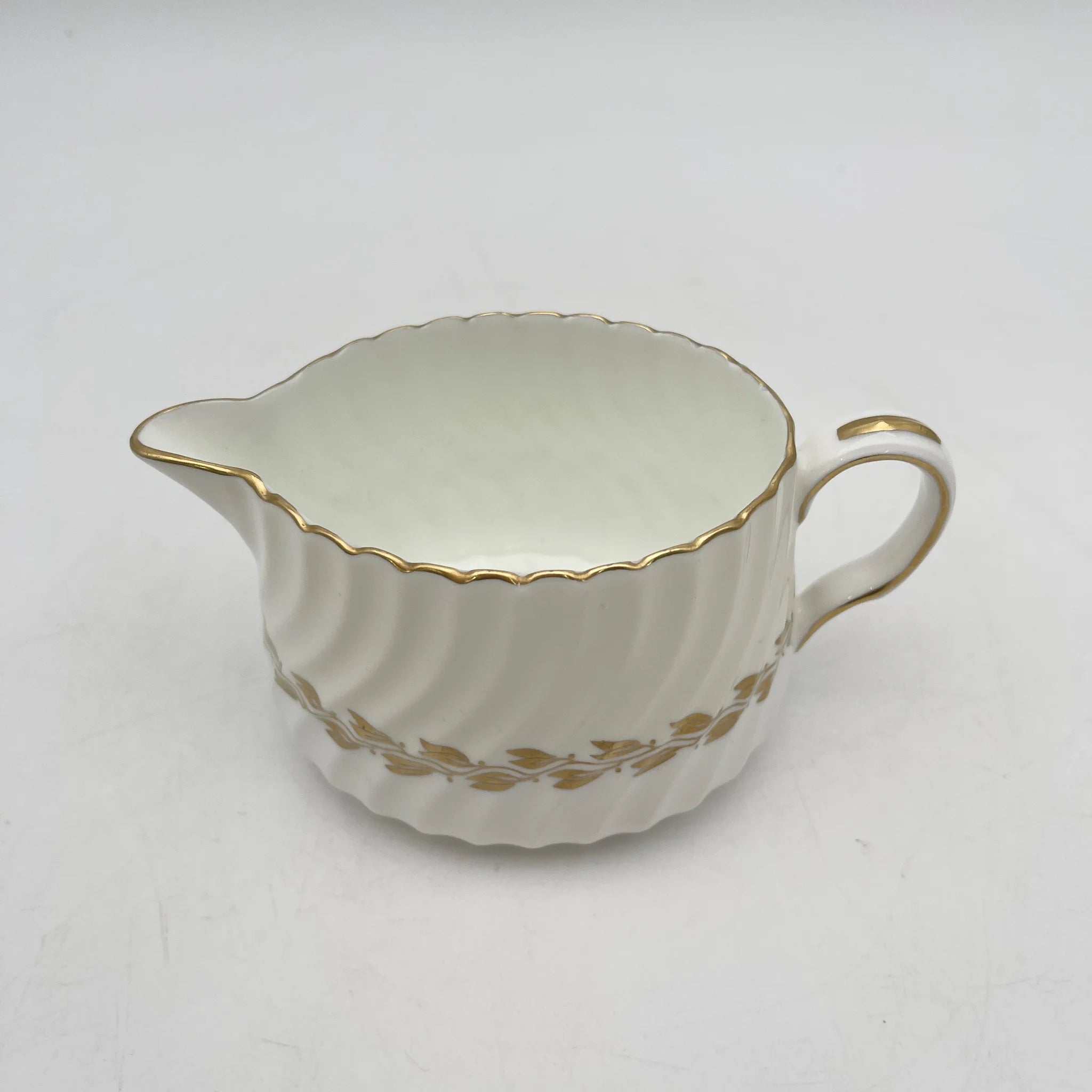 MINTON（ミントン） / クリーマー / 1900s- / 磁器 / イギリス / スワールフルーテッド,金彩月桂樹,ゴールドトリム / [アンティーク]