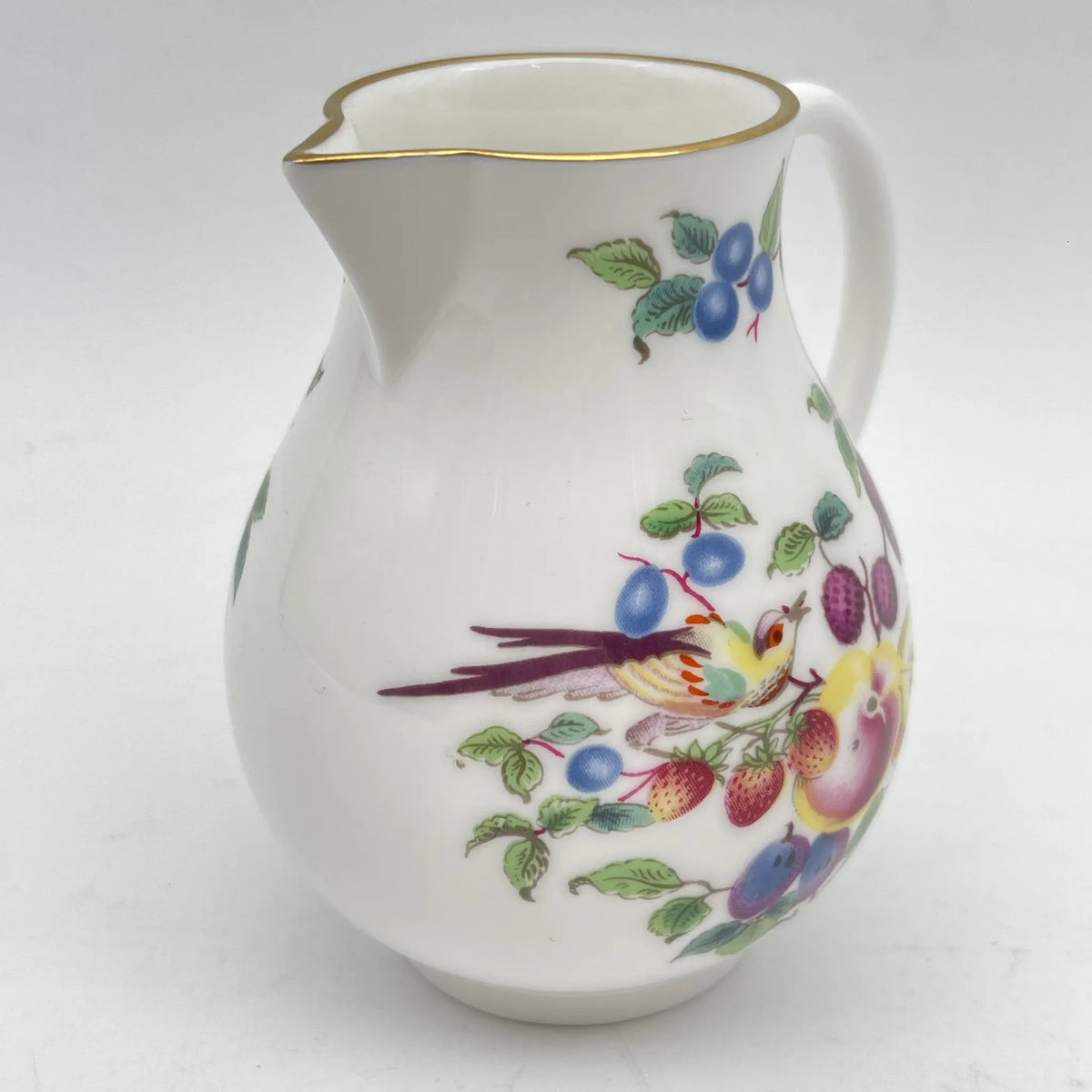 Royal Worcester /牛奶瓶/ Historic Collection / Sparrow Beak Jug（水果&鸟）/ 1970年~ 1980年代左右/ Fine Bone China /英国/奶油，金彩装饰，黄金轮辋，鸟画，水果画，精致中国，收藏品，室内/ [复古]