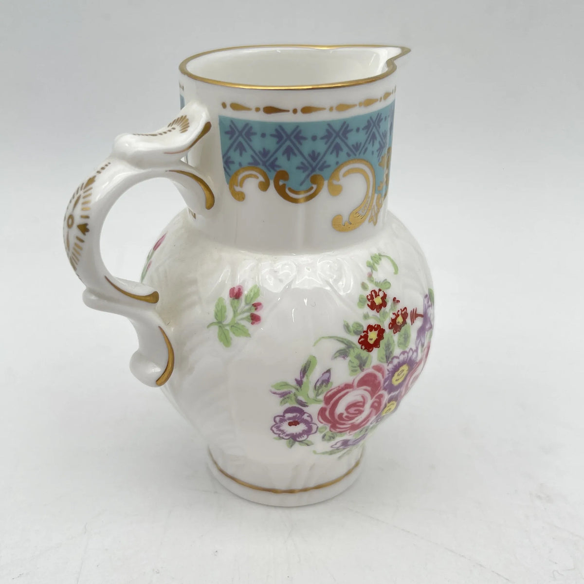 Royal Worcester /牛奶瓶/ Historic Jug Collection / Cabbage Leaf Jug / 1970年~ 1980年代左右/ Fine Bone China /英国/奶油，金彩装饰，黄金轮辋，鸟画，水果画，精致中国，收藏品，室内/ [复古]