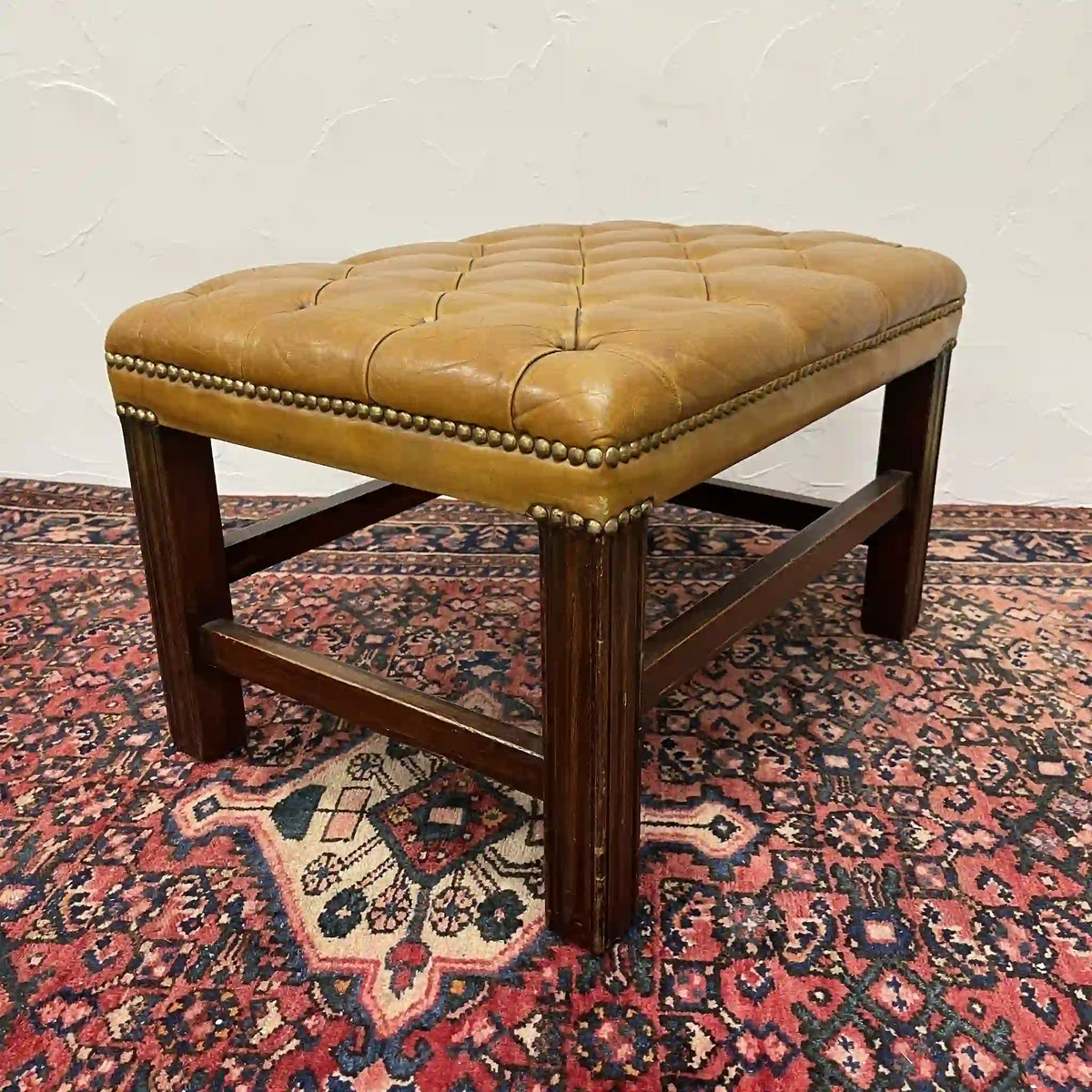 Ottoman (Chesterfield) / Late 20c / Genuine cow leather / British / Square leg, leather bench, British vintage, store fixtures, industrial furniture, tufting, wood frame / [Vintage]
