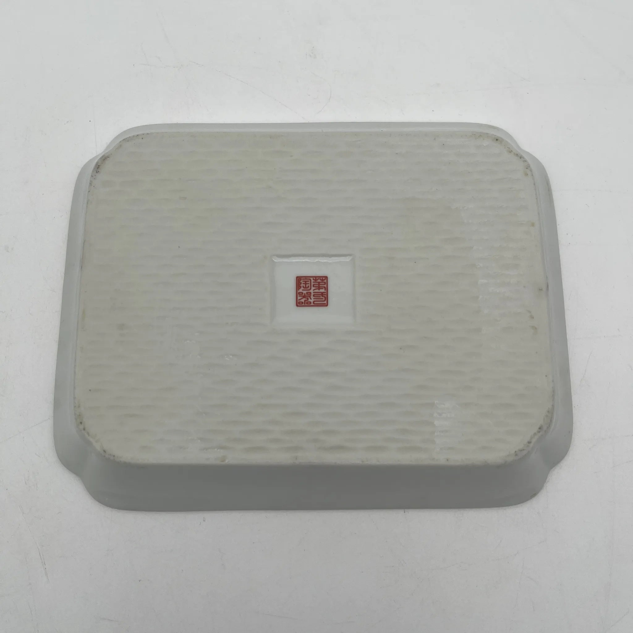 有田焼 / 角皿5P / 泉窯（イズミガマ） / 1980-2000 / 磁器 / 日本 / 染錦,牡丹文,古伊万里様式 / [リユース]