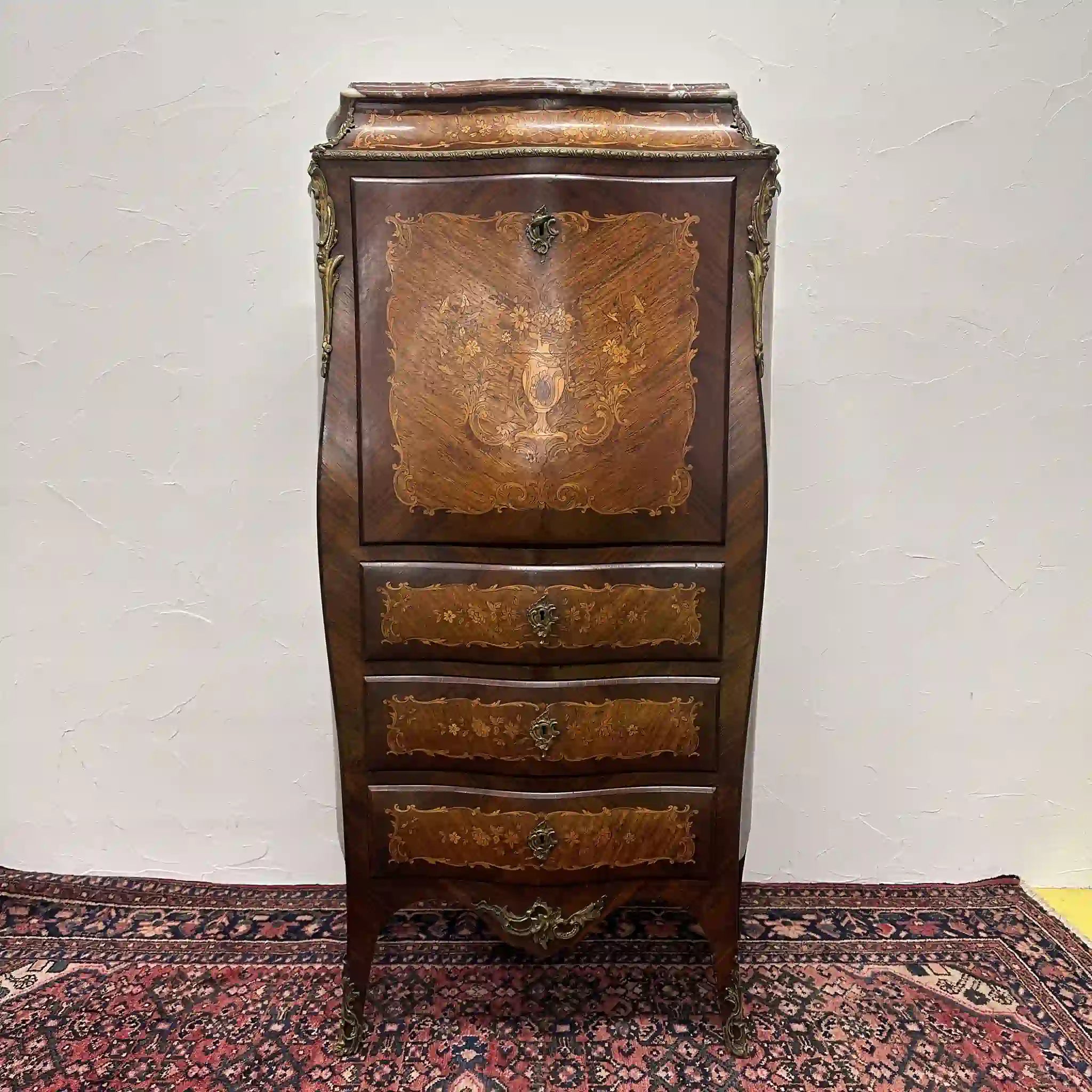 ナポレオンIII世様式セクレテール / ルイ15世スタイル ボンベ型 セクレタリア・ア・アバタン / 1870年代 / フランス / ボンベフォルム, フラワーマーケトリー, オルモル装飾 / [アンティーク]