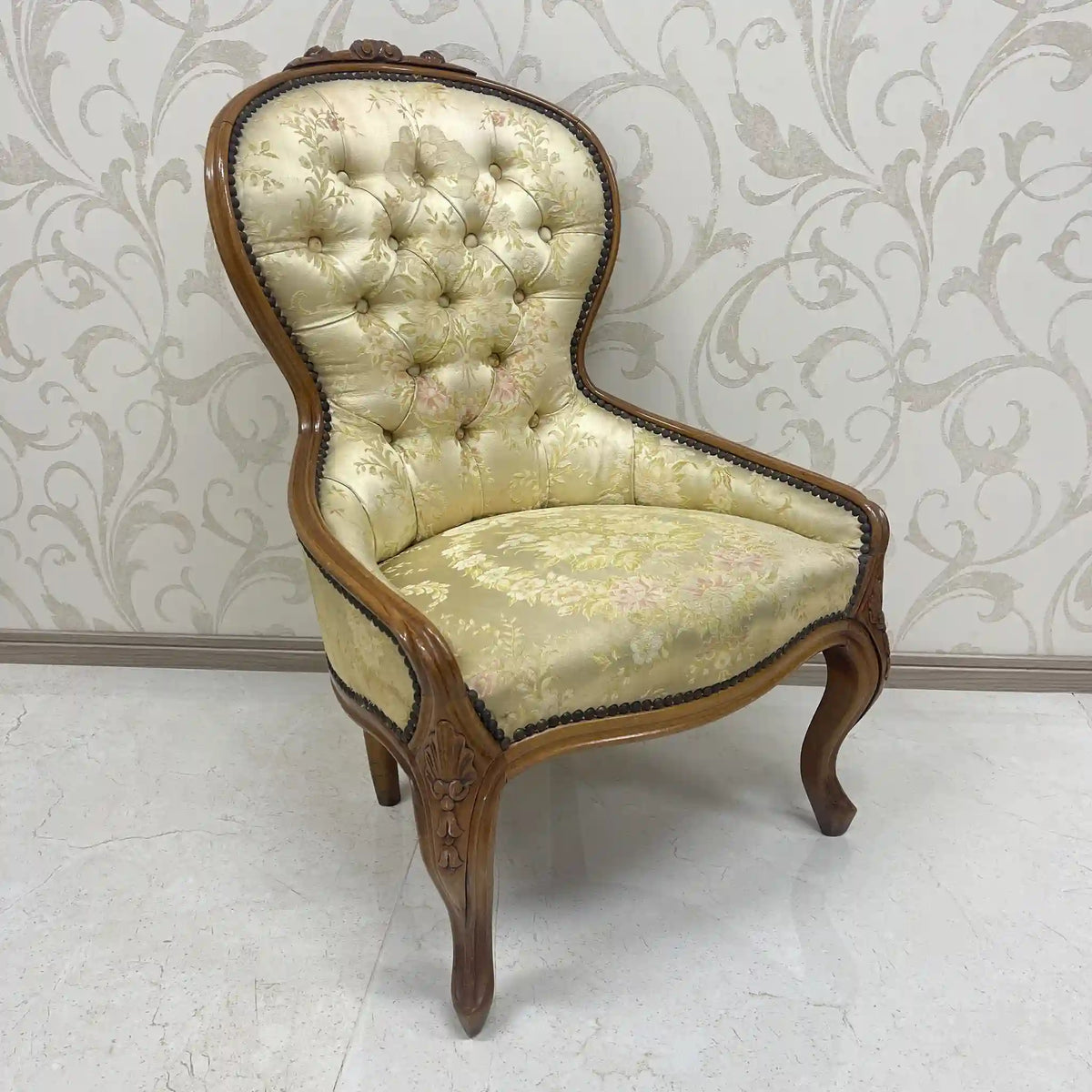 Armchair (dining chair) / Louis XV style / 1990-2000s / France / Salon chair, lounge chair, French antique, cat legs, antique style, rococo style / [Vintage]