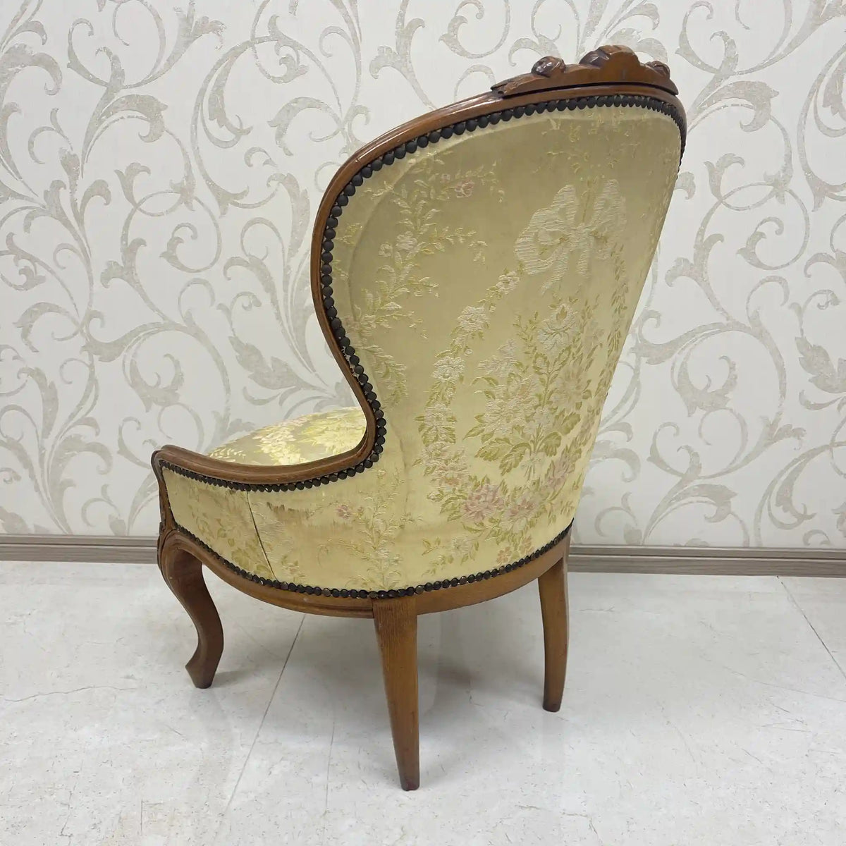 Armchair (dining chair) / Louis XV style / 1990-2000s / France / Salon chair, lounge chair, French antique, cat legs, antique style, rococo style / [Vintage]