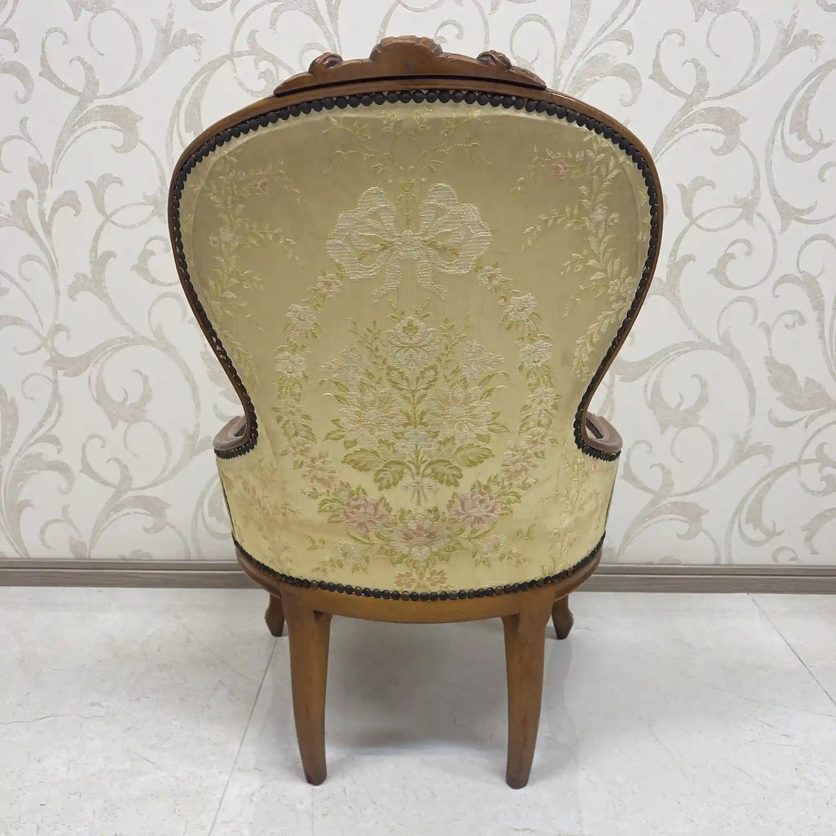 Armchair (dining chair) / Louis XV style / 1990-2000s / France / Salon chair, lounge chair, French antique, cat legs, antique style, rococo style / [Vintage]