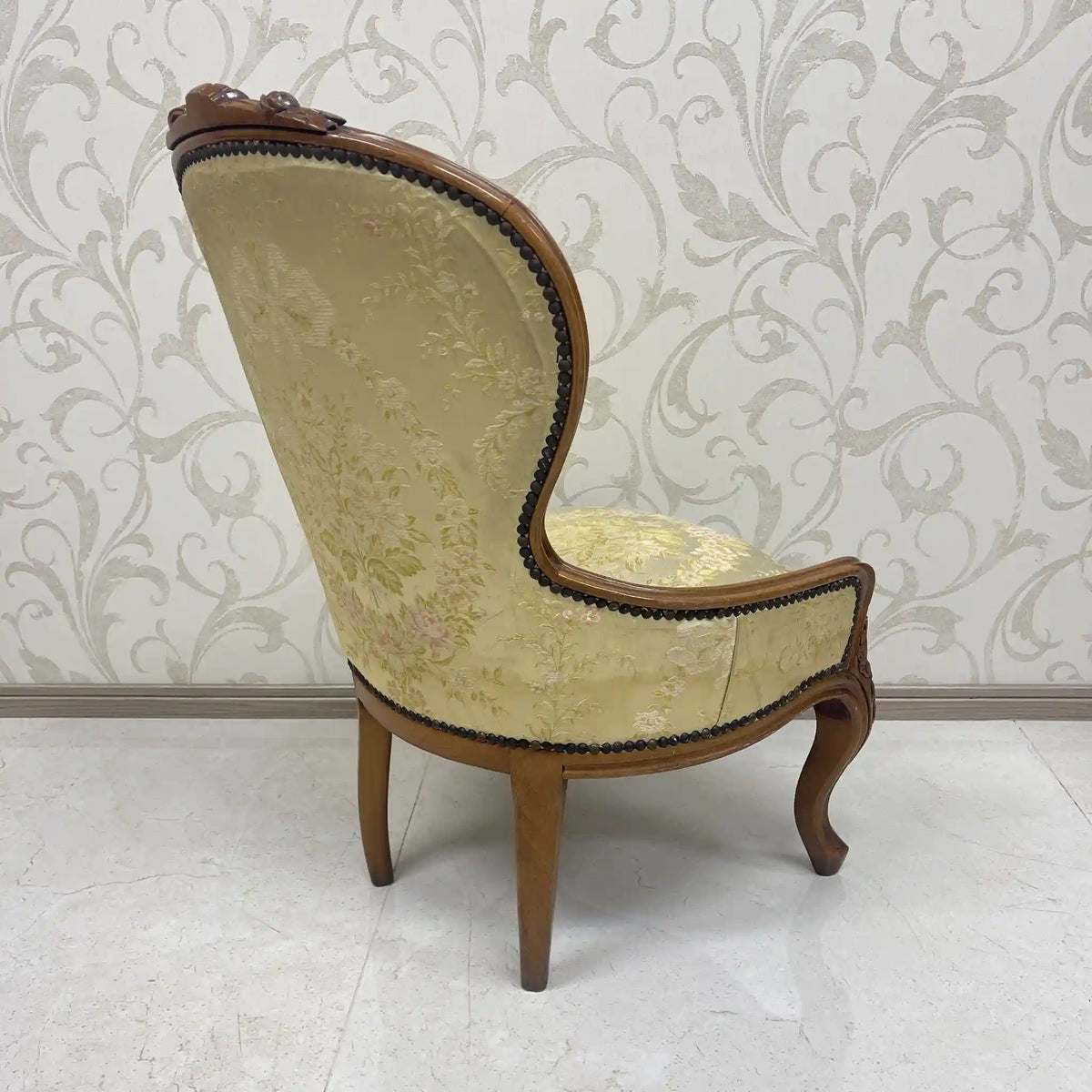 Armchair (dining chair) / Louis XV style / 1990-2000s / France / Salon chair, lounge chair, French antique, cat legs, antique style, rococo style / [Vintage]