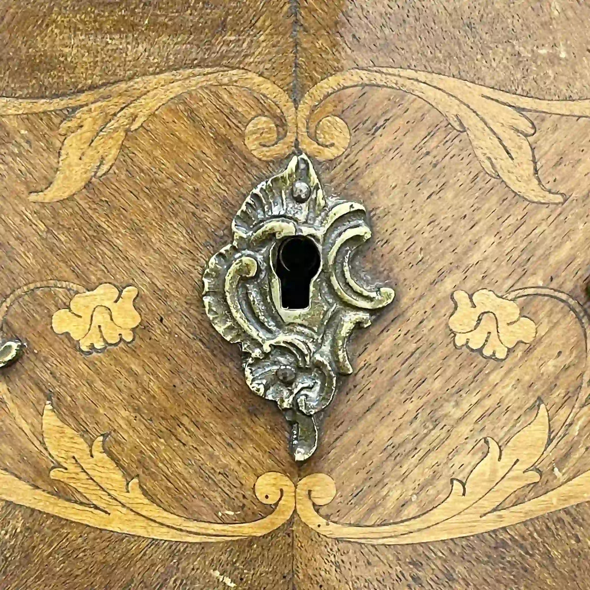 Wooden two-tiered chest (side chest) / Louis XV style / mid-late 20c / walnut / France / no lock, cat legs, inlay, marble top, petite commode, console, storage / [Antique]