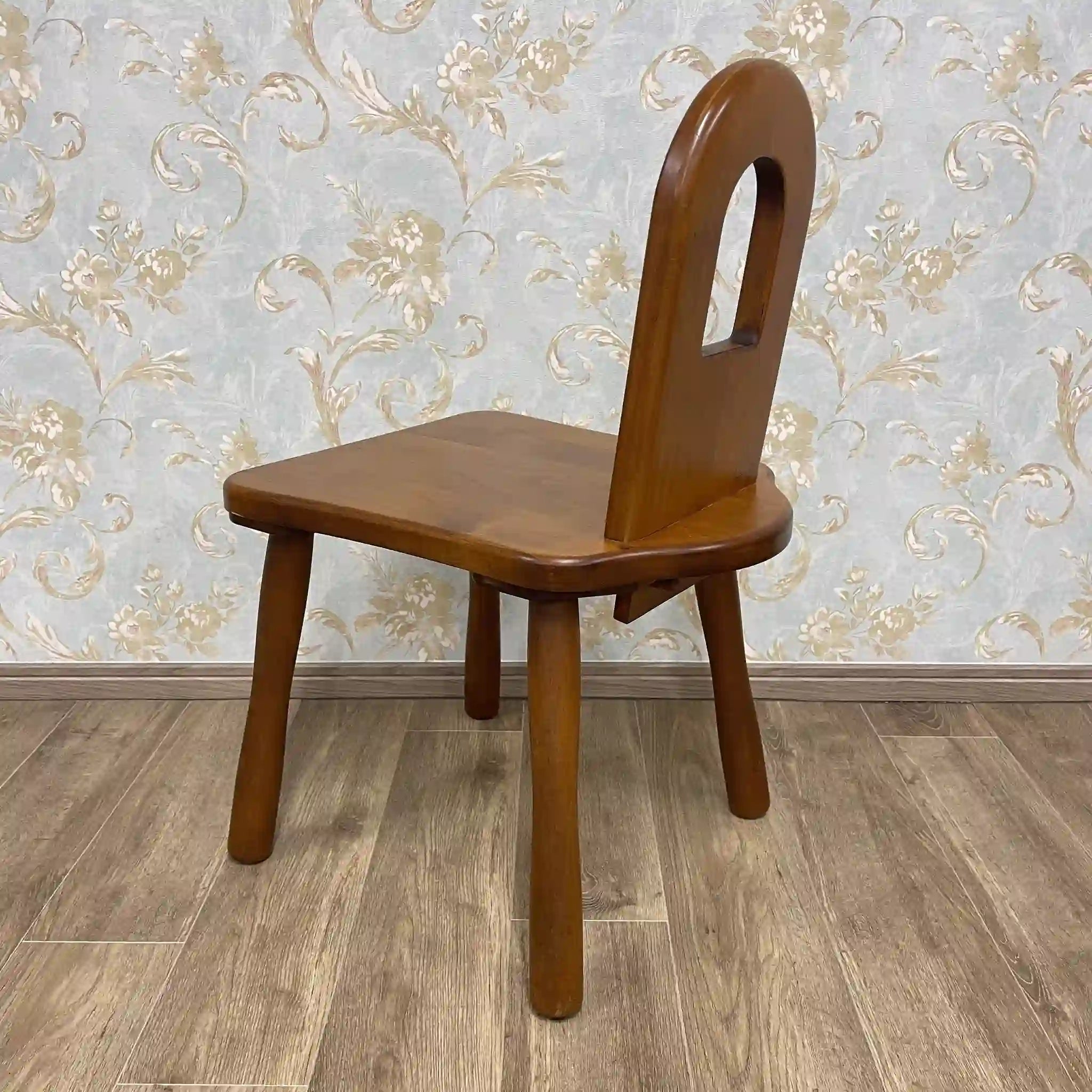 Hida Sangyo (Woodpecker) / Kids chair (mini chair for kids) / 1970-80s / Natural wood / Japan / Hollowed out backrest, board seat, carved seat, round legs, wedge clasp, kids space, space saving / [Vintage]