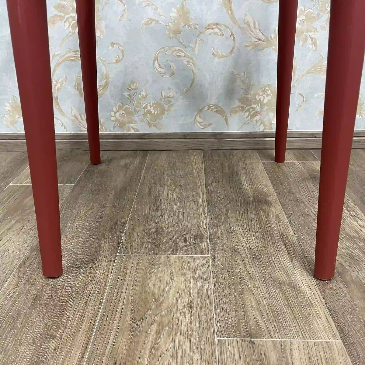 Plastic chair (dining chair) / Recent years / Polypropylene / Open back, U shape, integral molding, terracotta red, stacking, garden chair / [Reuse]
