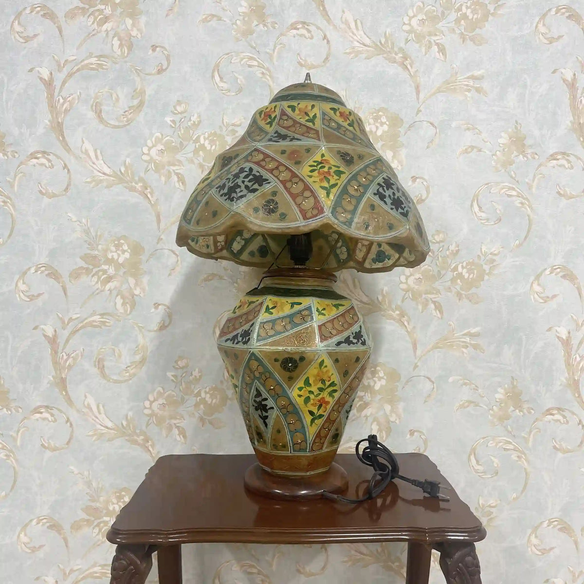 Table lamp / 1970-90s / leather / hand painted, geometric pattern, stand light, old electric tone, mark genuine leather, / [Vintage]