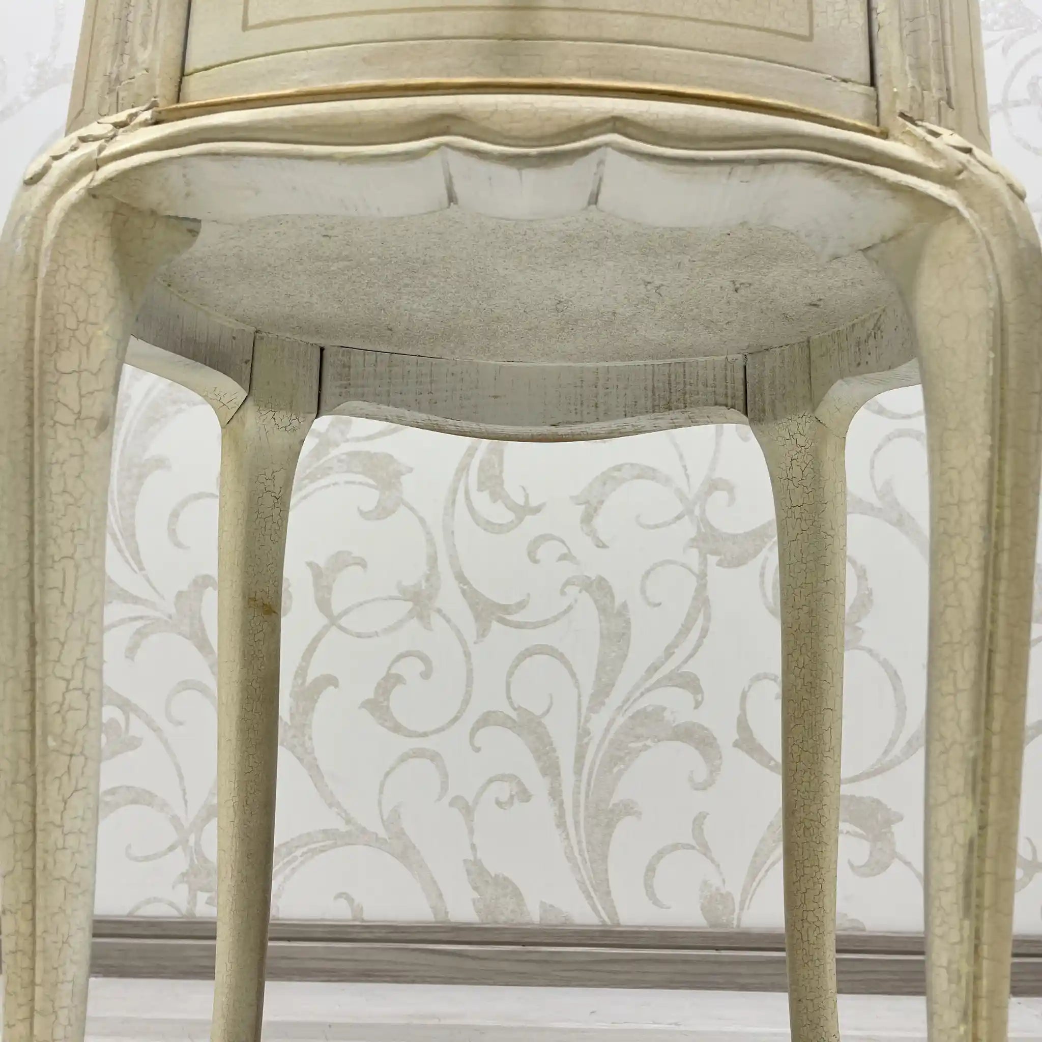 Side Chest / Late 20th Century / Wood / Cabriole Legs, Floral, Gilt, Hand-Painted / [Antique]