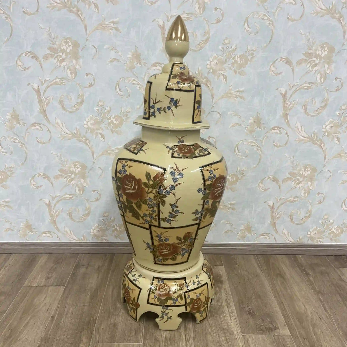 装饰壶/金襕手萨摩样式/昭和中期~后期/日本/萨摩烧，有田烧，九谷烧，古董/[复古]