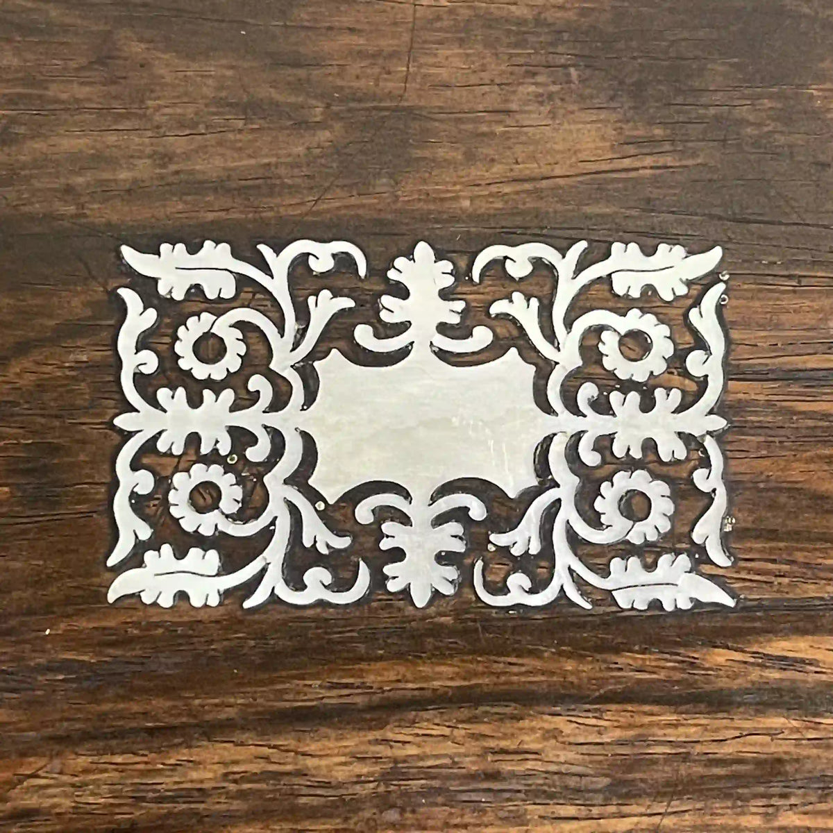 ジュエリーボックス(ドレッシングボックス) / 1880年代 / マホガニー材 / イギリス / 象嵌細工,インレイ,鍵付き,ガラス瓶付属 / [アンティーク]