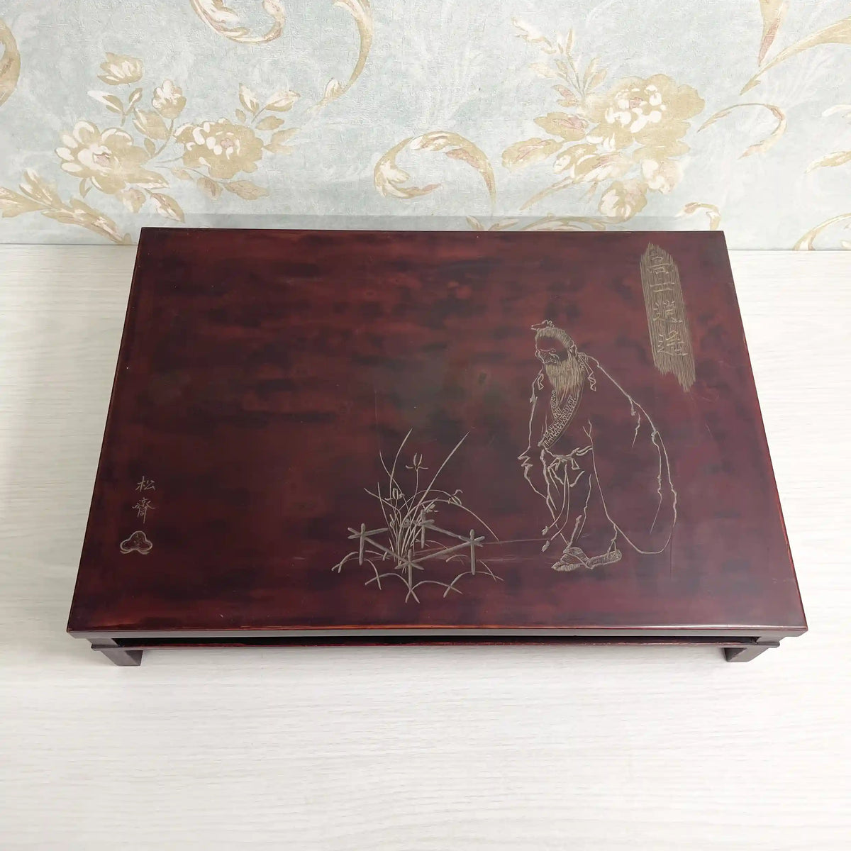 文机 / [骨董品]