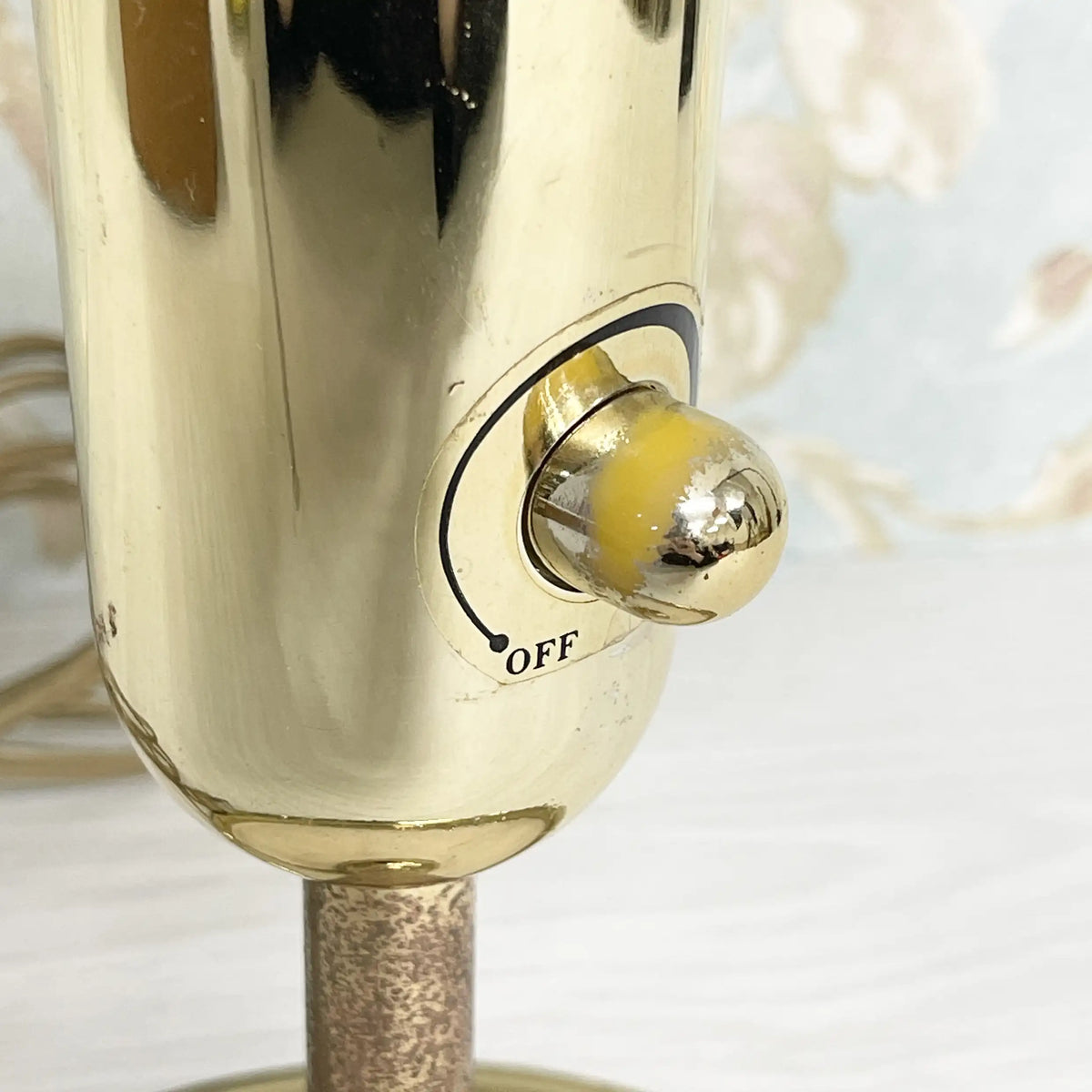 テーブルランプ / [リユース]