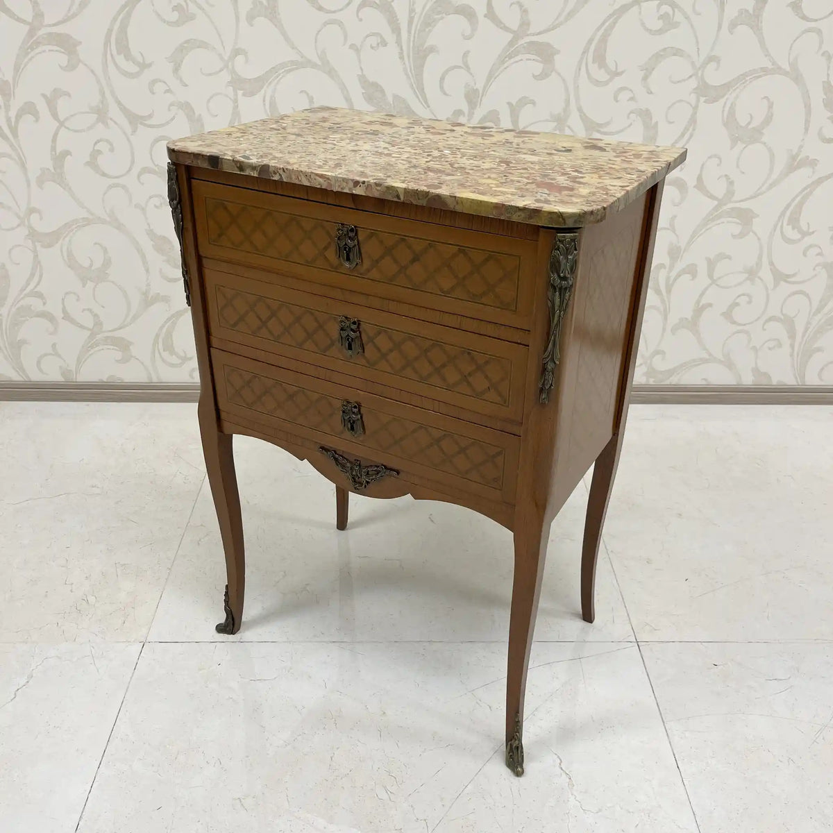 Side chest / Louis XV style / France / Inlay (marquetry), marble top, cat legs / [Antique]