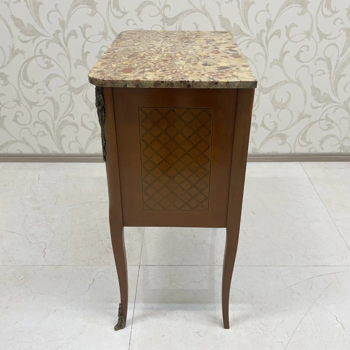 Side chest / Louis XV style / France / Inlay (marquetry), marble top, cat legs / [Antique]