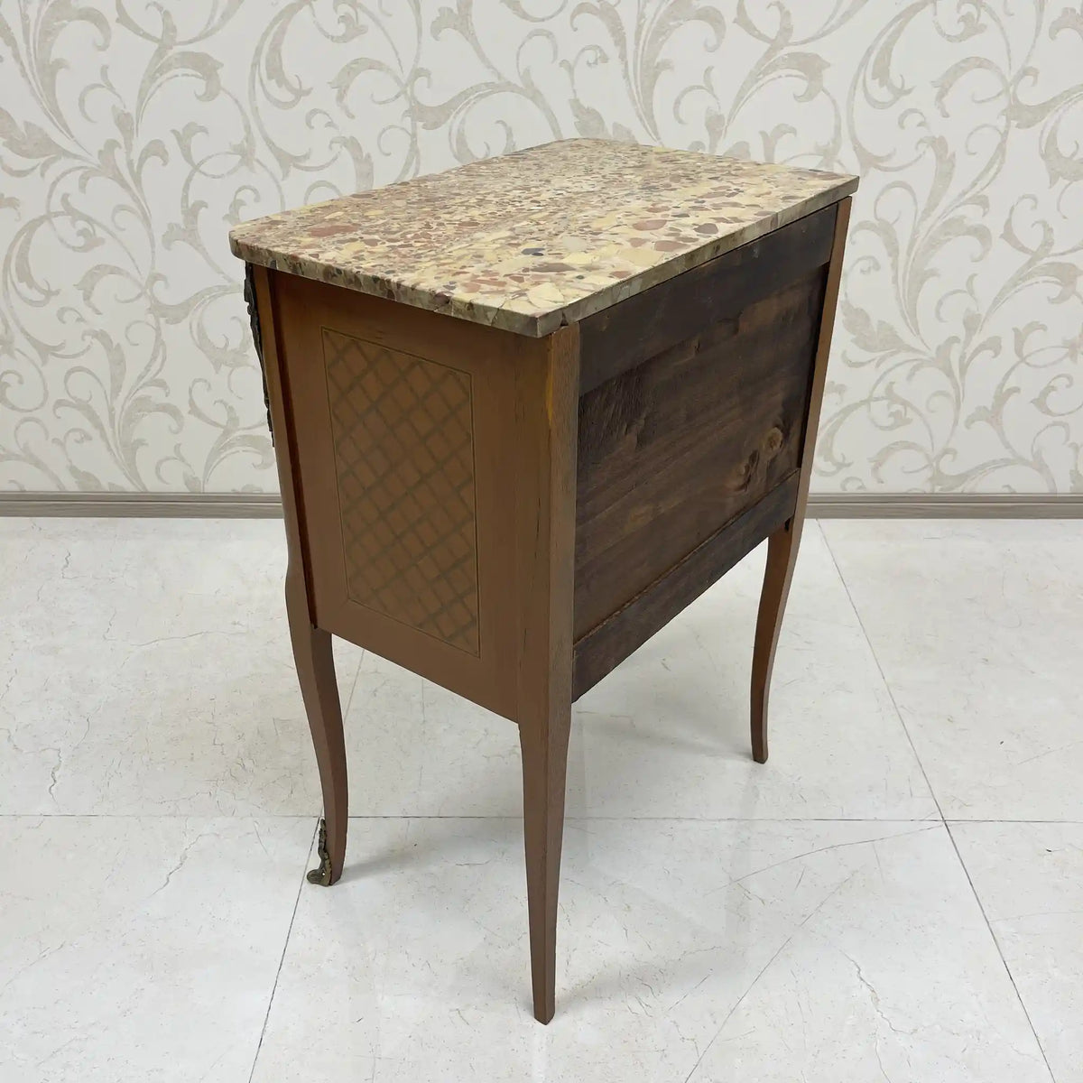 Side chest / Louis XV style / France / Inlay (marquetry), marble top, cat legs / [Antique]
