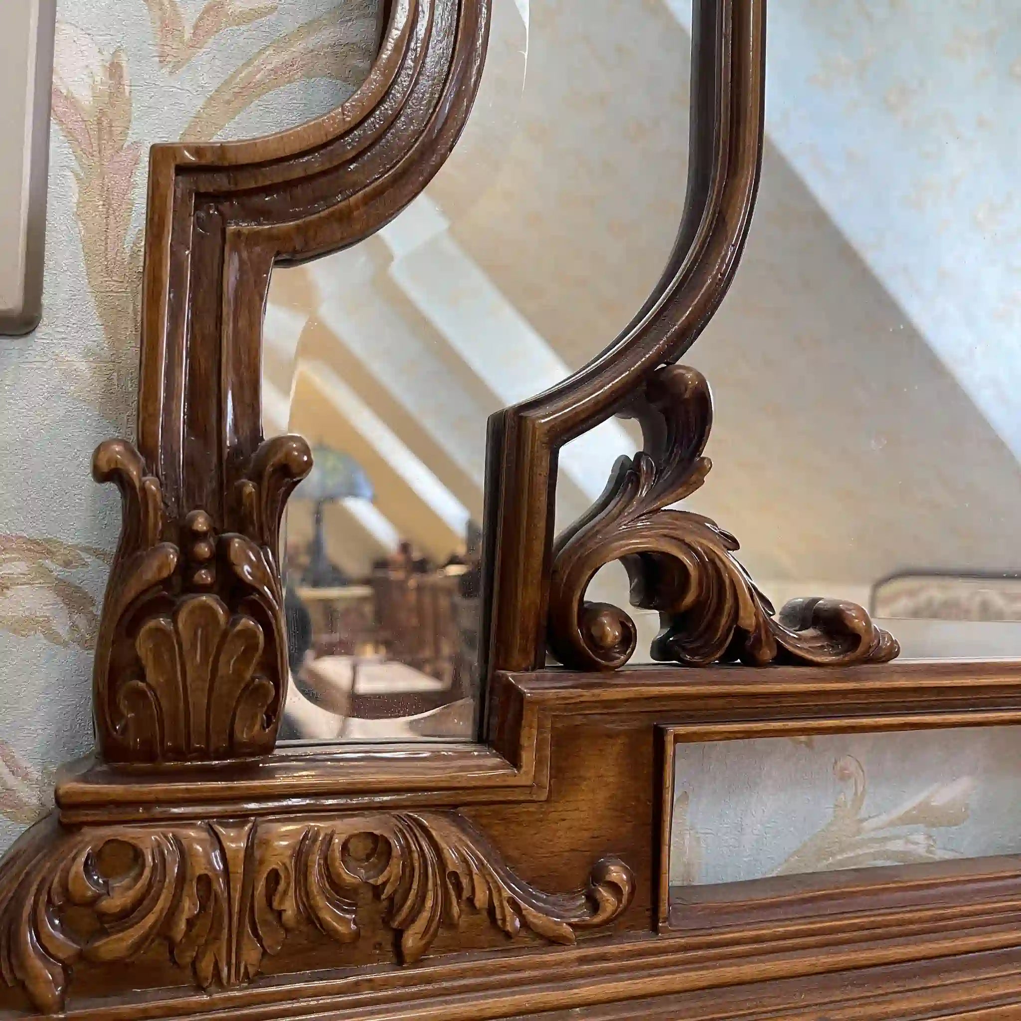 【アンティーク】 ミラーコンソールテーブル / ジョージアン様式 / 20世紀 / ビーチ材 / イタリア / フルーティングレッグ,手彫り,