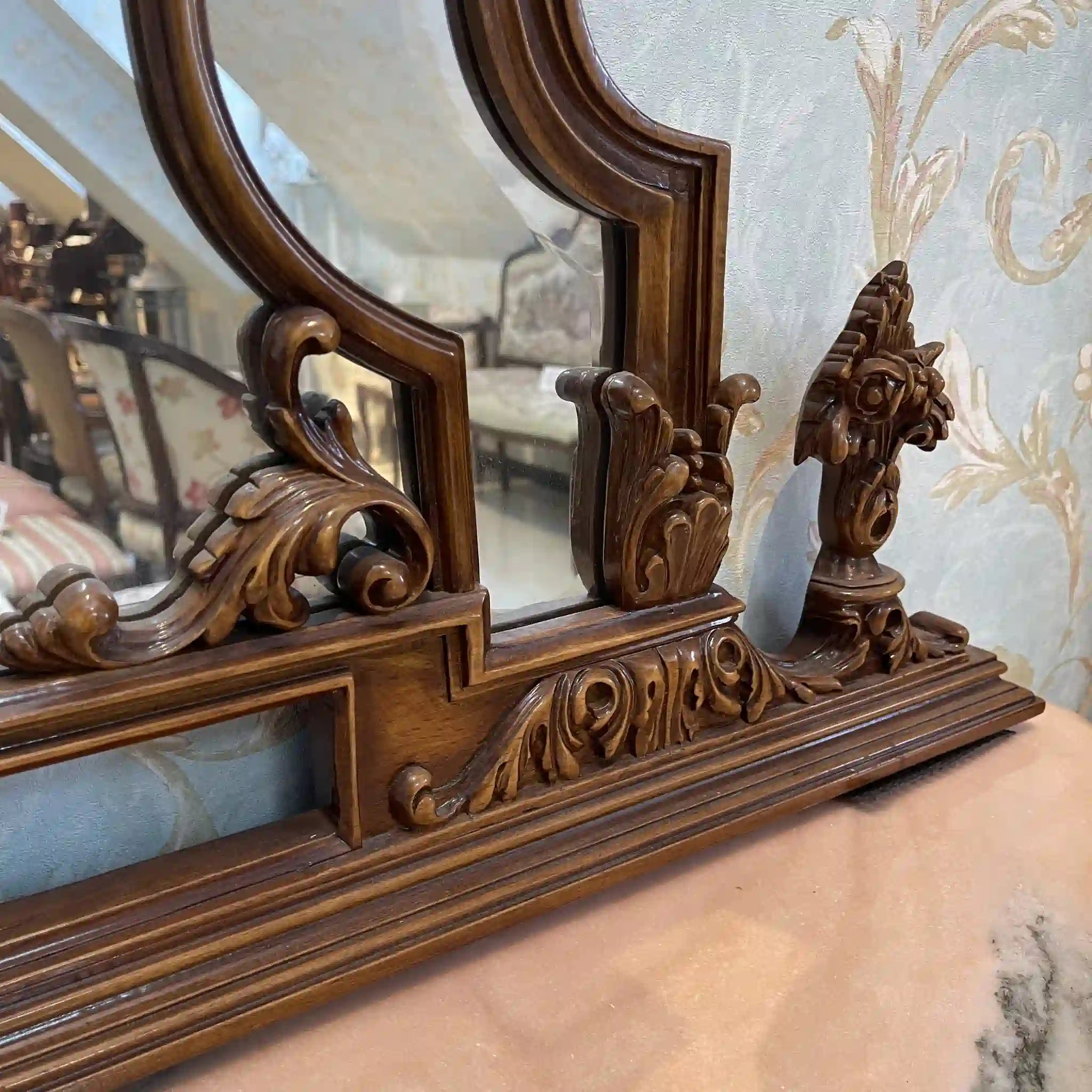 【アンティーク】 ミラーコンソールテーブル / ジョージアン様式 / 20世紀 / ビーチ材 / イタリア / フルーティングレッグ,手彫り,