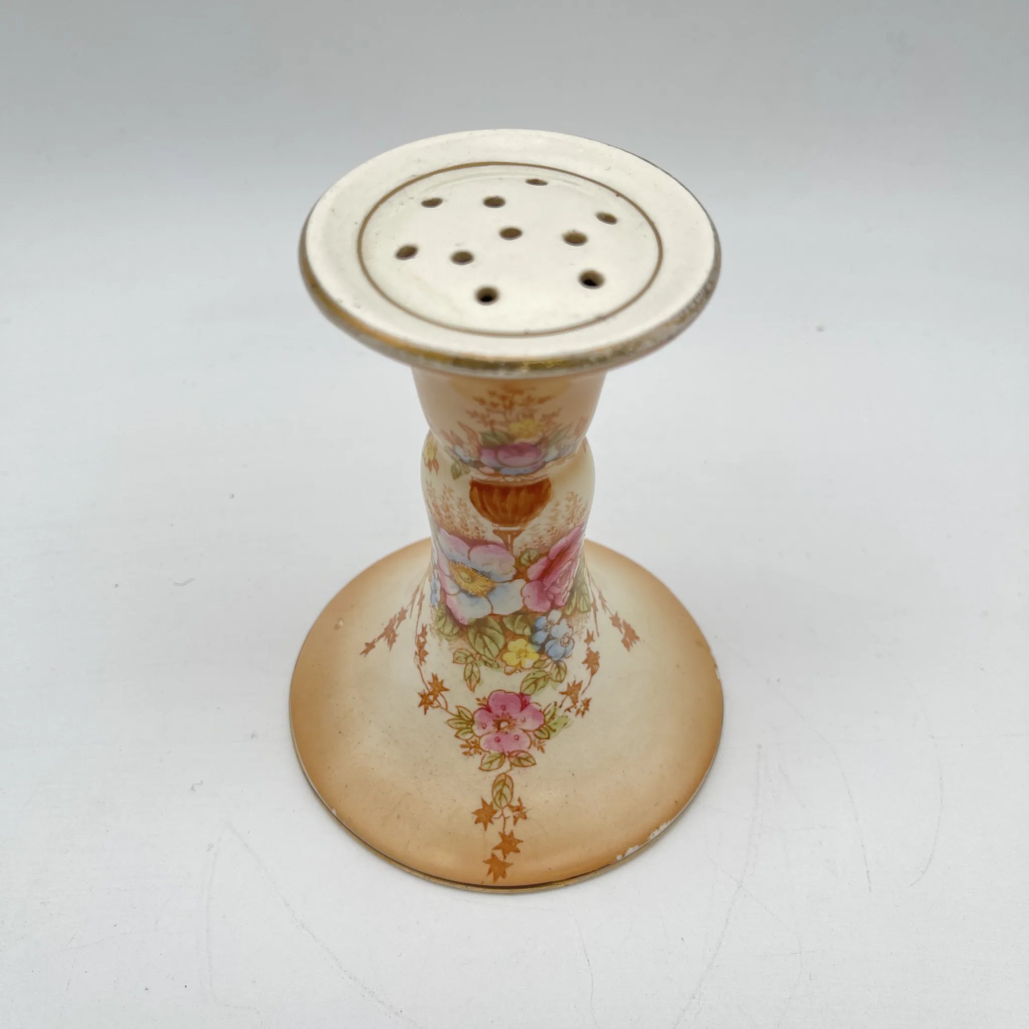 [Antique] Sugar caster / Crown Devon / Spring / 1910s / Pottery / England / Copper plate transfer, hand-colored gold