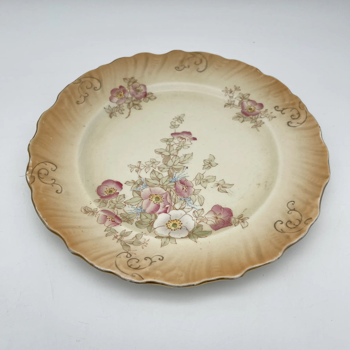 Crown Devon / Dinner plate (main plate) / 1910s / Pottery / England / Hand painted, floral pattern, British antique, retro, gold mining / [Antique]