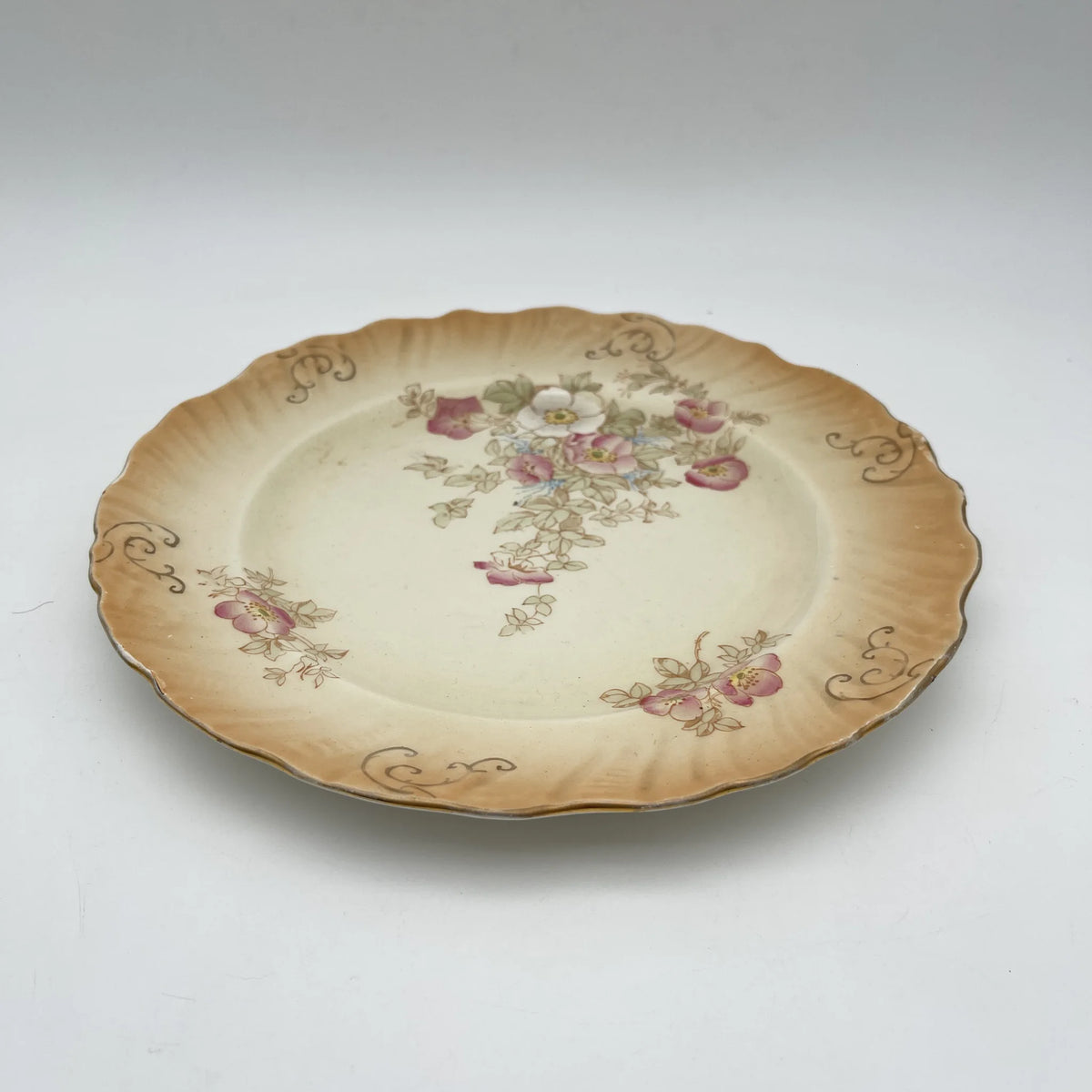 Crown Devon / Dinner plate (main plate) / 1910s / Pottery / England / Hand painted, floral pattern, British antique, retro, gold mining / [Antique]