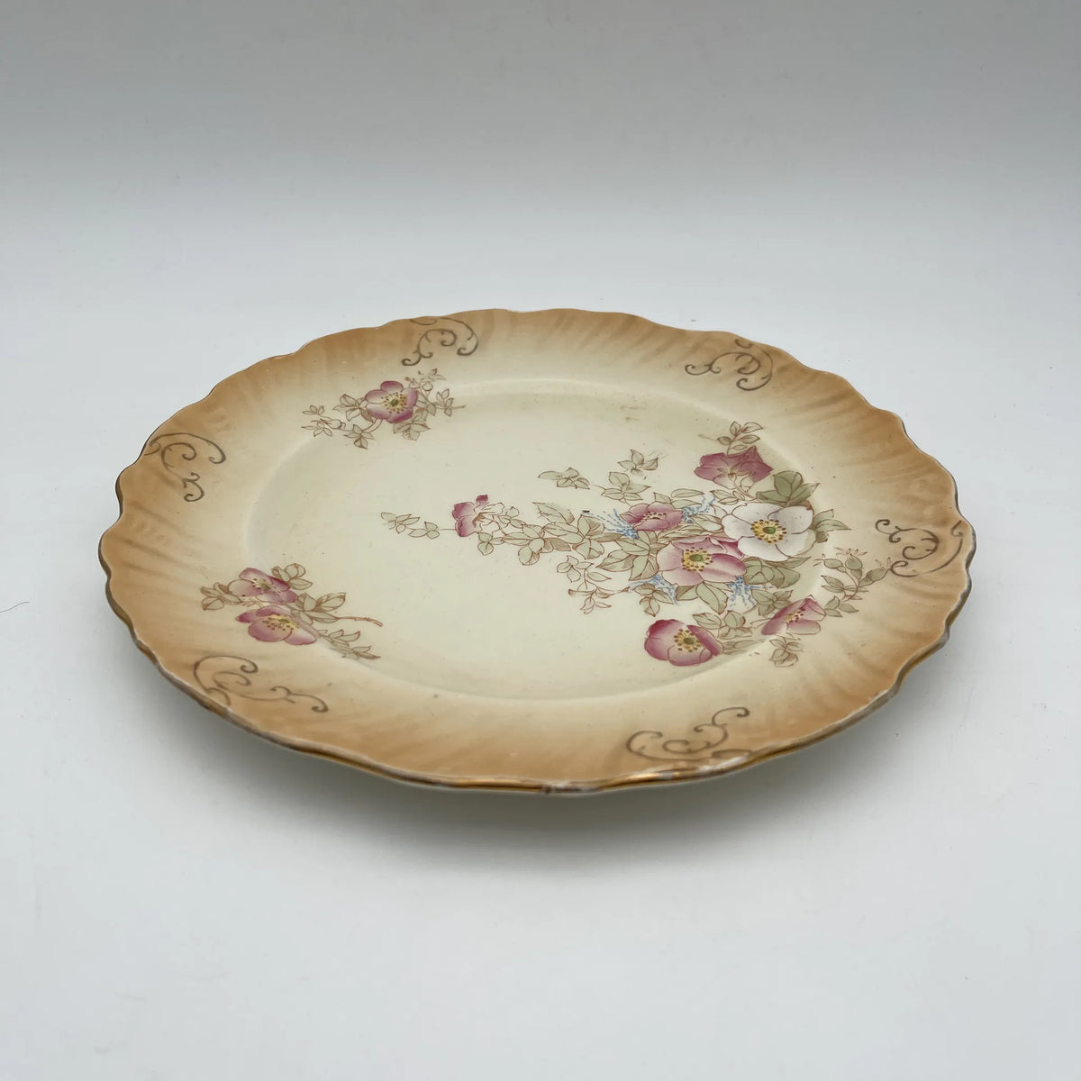 Crown Devon / Dinner plate (main plate) / 1910s / Pottery / England / Hand painted, floral pattern, British antique, retro, gold mining / [Antique]
