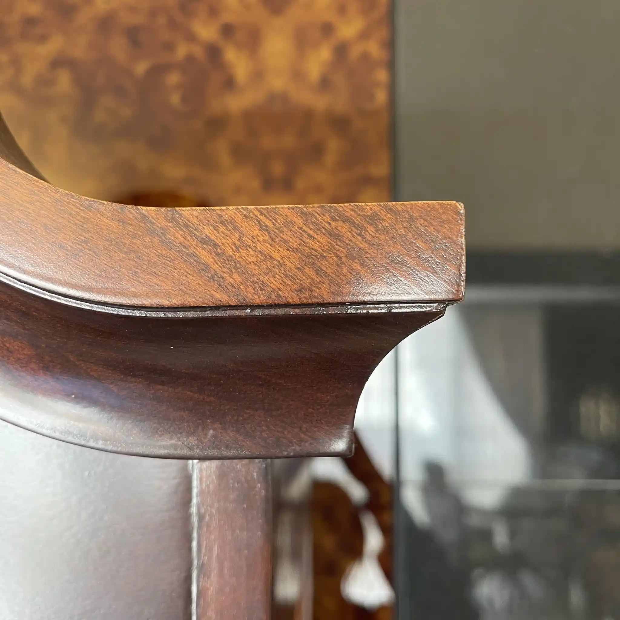 復古發光木製展示櫃 / PHILIP REINISCH 公司 / 美國 / 已修繕