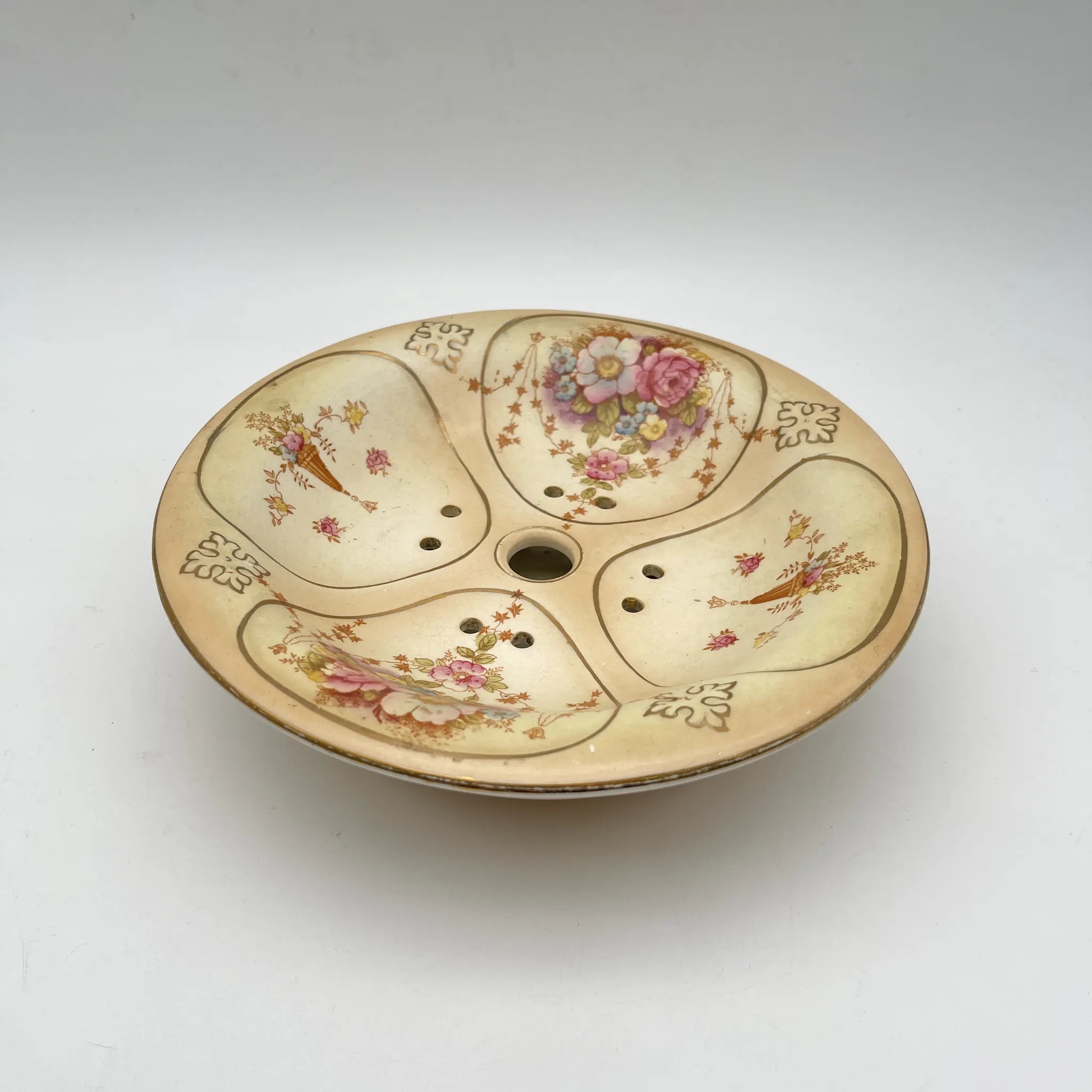 【アンティーク】 ソープディッシュ / Crown Devon (クラウンデボン) / Spring / 1910-1920年代 / 陶器 / イギリス / 銅板転写, 手彩色 金彩