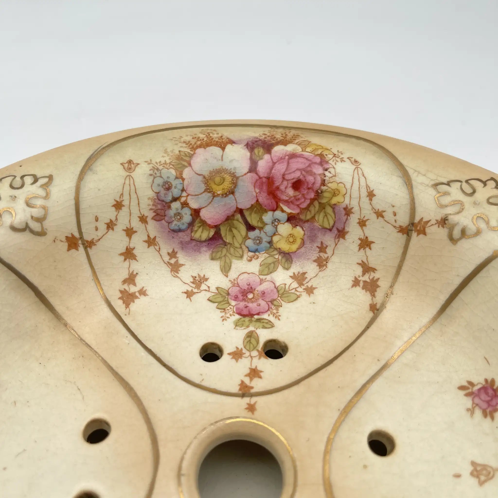 【アンティーク】 ソープディッシュ / Crown Devon (クラウンデボン) / Spring / 1910-1920年代 / 陶器 / イギリス / 銅板転写, 手彩色 金彩