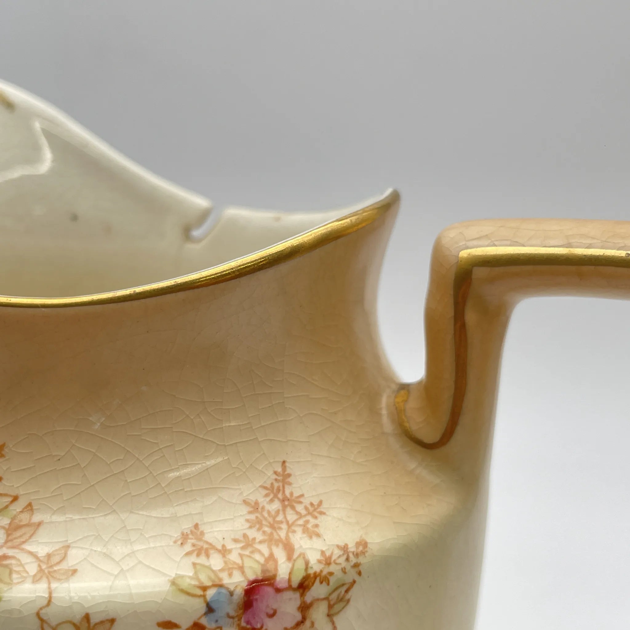 [Antique] Jug / Crown Devon / Spring / 1910-1920s / Pottery / England / Copper plate transfer, hand-colored gold