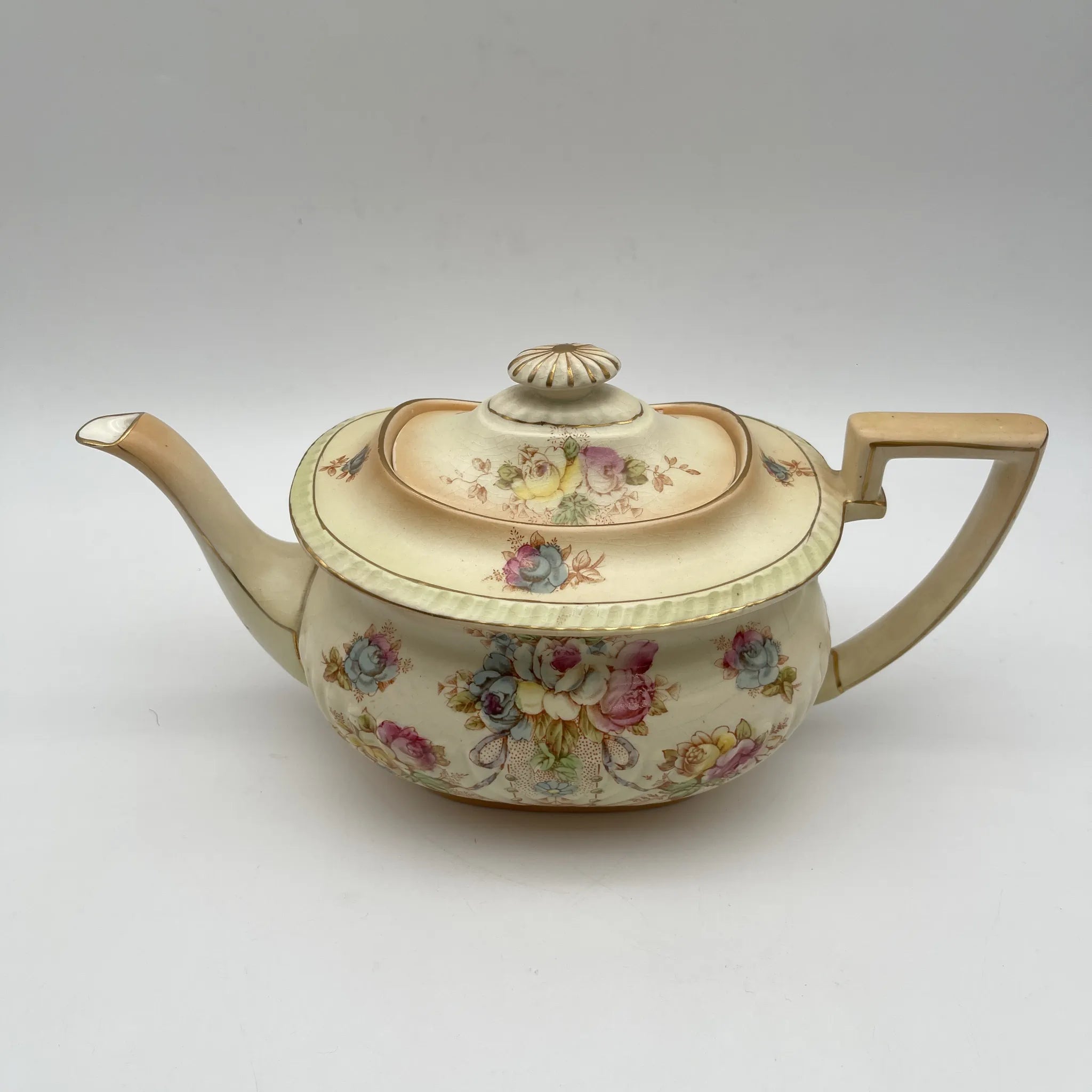 【アンティーク】 ティーポット / Crown Devon (クラウンデボン) / Wye / 1910年代 / 陶器 / イギリス / 銅板転写, 手彩色 金彩