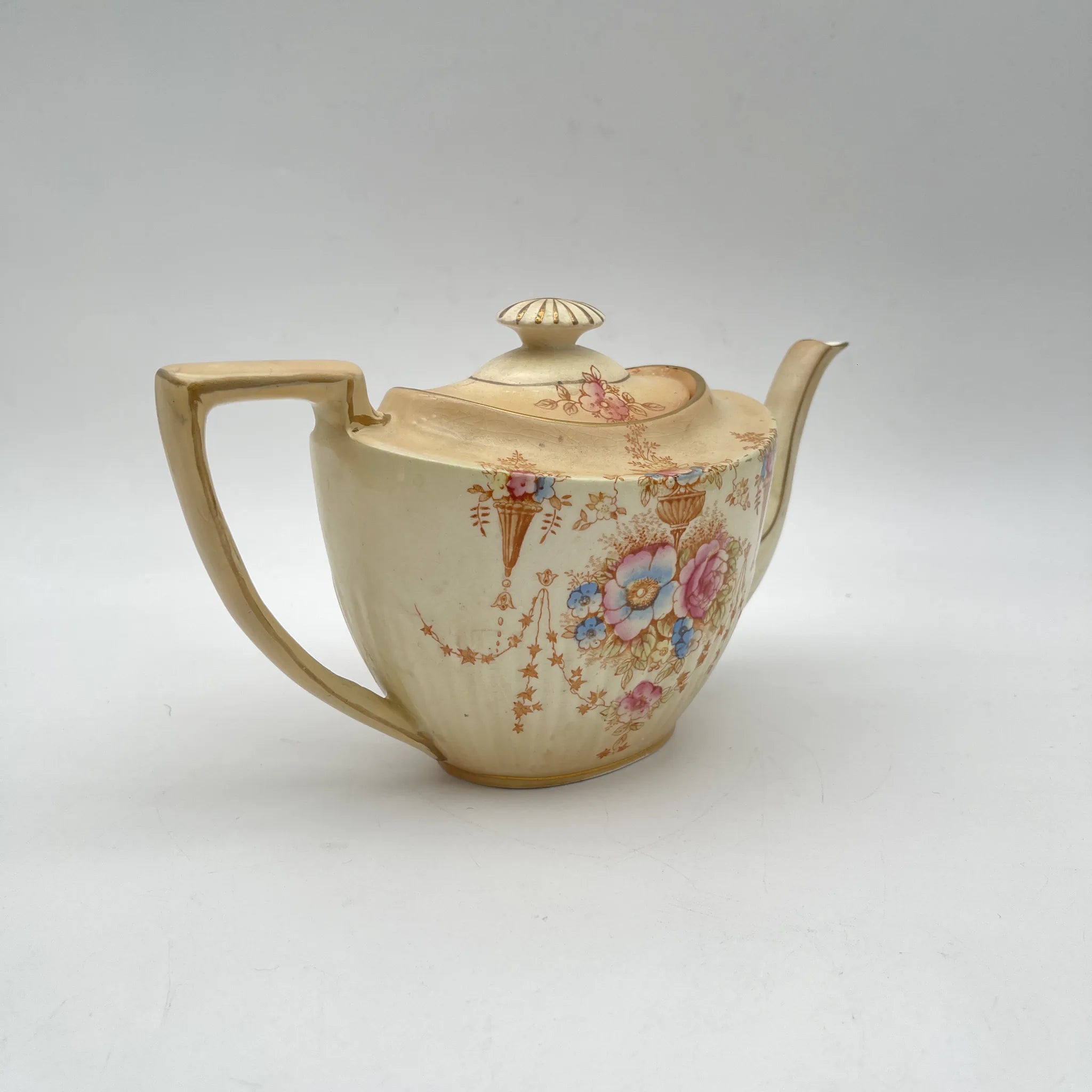 【アンティーク】 ティーポット / Crown Devon (クラウンデボン) / Spring / 1910-1920年代 / 陶器 / イギリス / 銅板転写, 手彩色 金彩