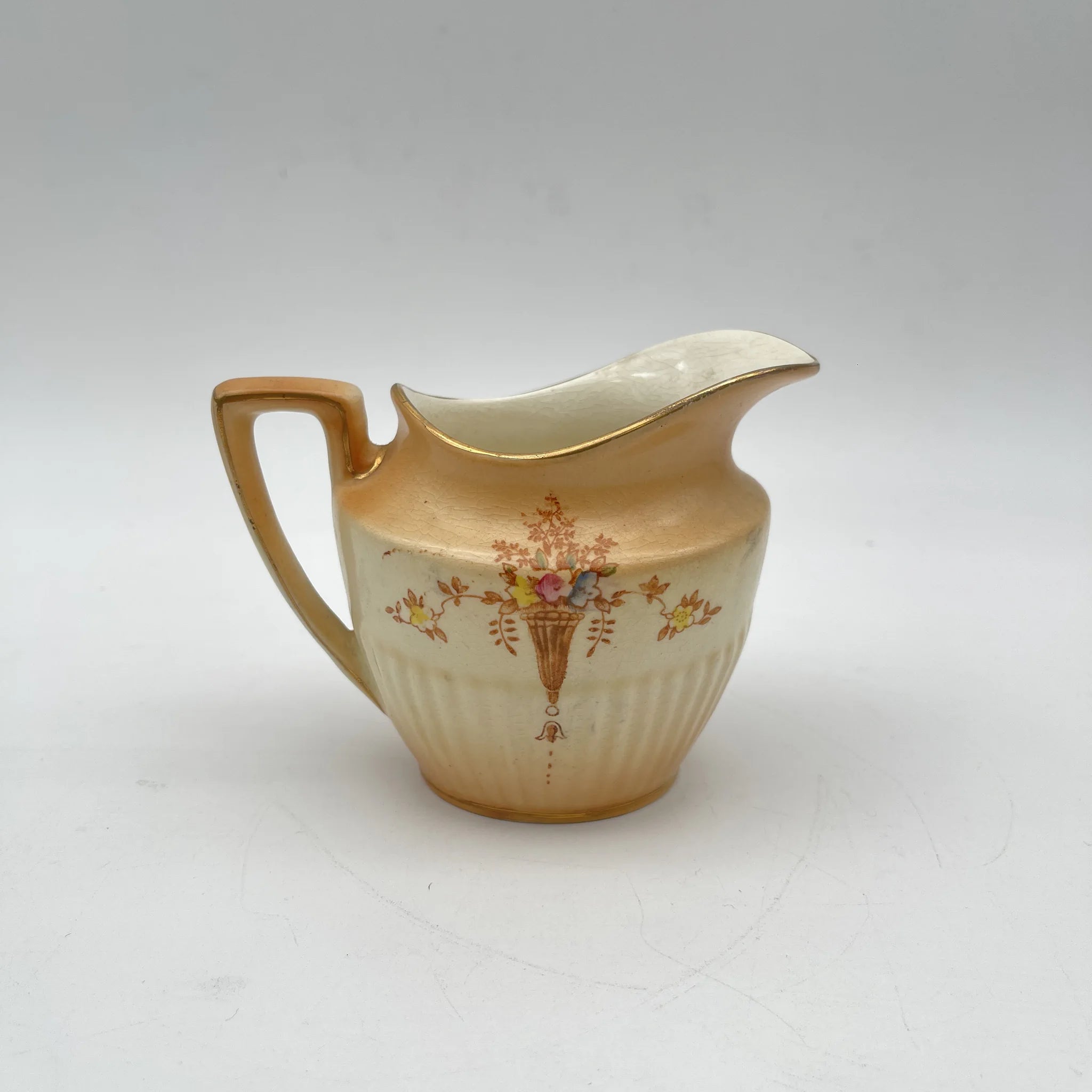 【アンティーク】 クリーマー (ミルクピッチャー) / Crown Devon (クラウンデボン) / Spring / 1910-1920年代 / 陶器 / イギリス / 銅板転写, 手彩色 金彩