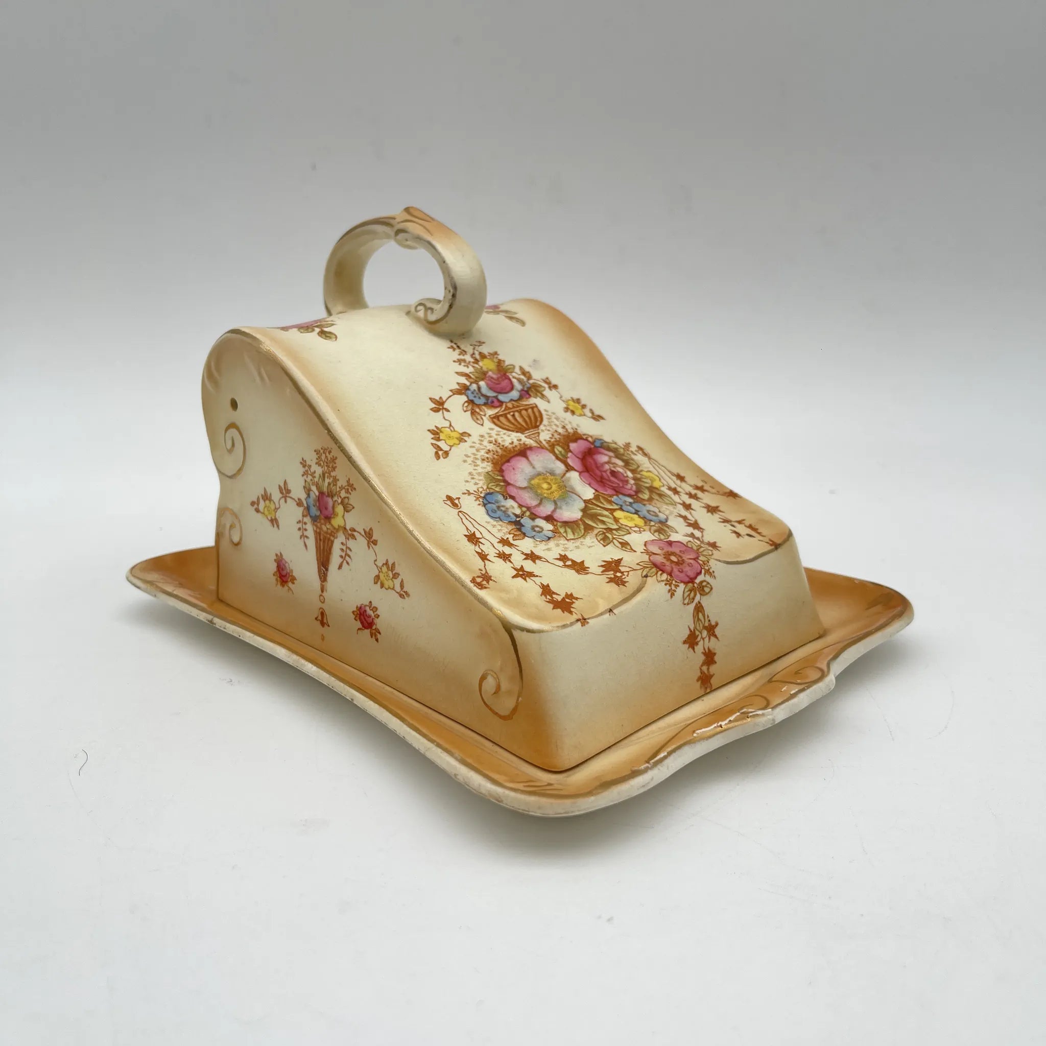 【アンティーク】 チーズ・バターディッシュ (チーズ・バターケース) / Crown Devon (クラウンデボン) / Spring / 1910-1920年代 / 陶器 / イギリス / 銅板転写, 手彩色 金彩